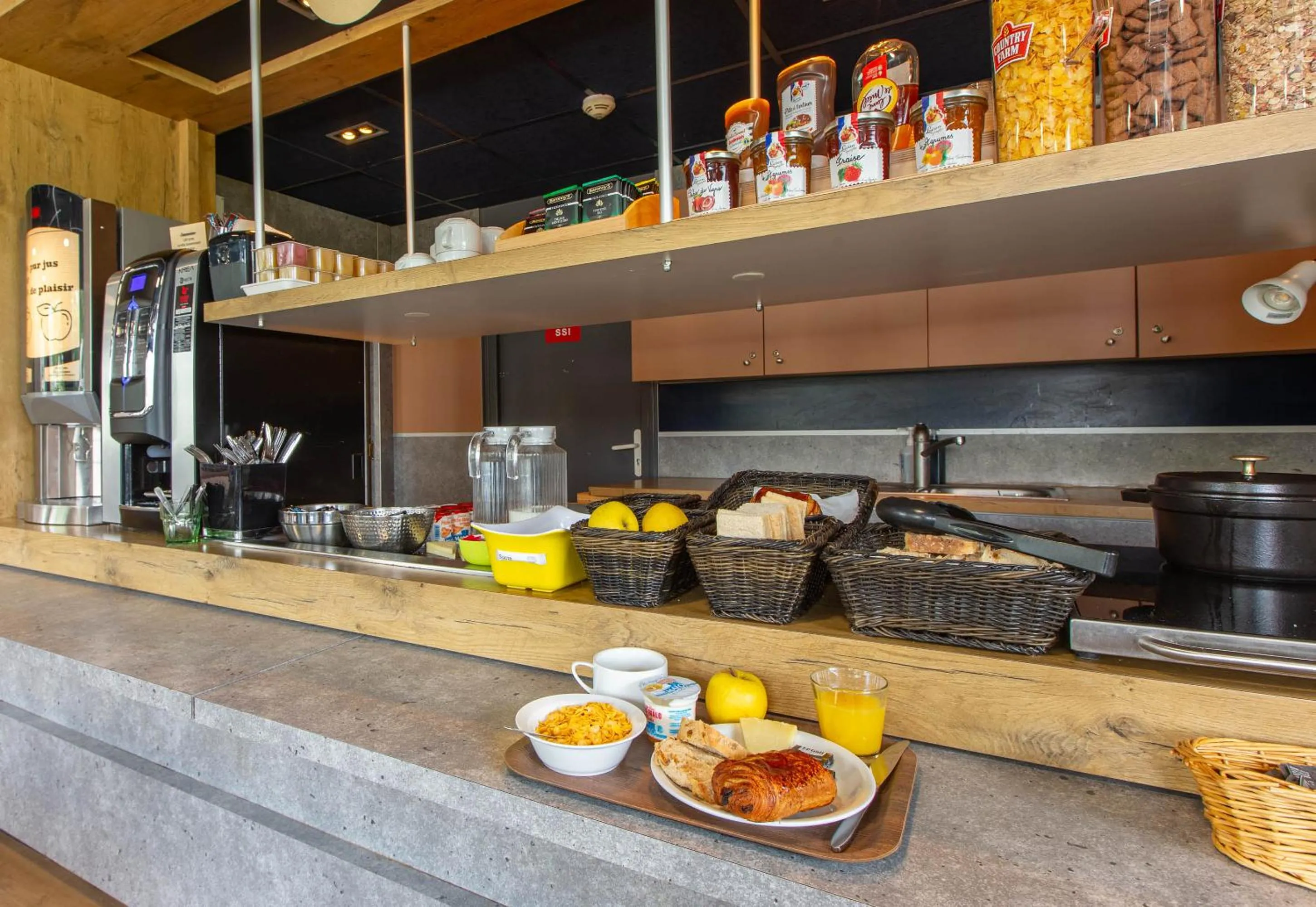 Breakfast in B&B HOTEL Châteauroux A20 L'Occitane