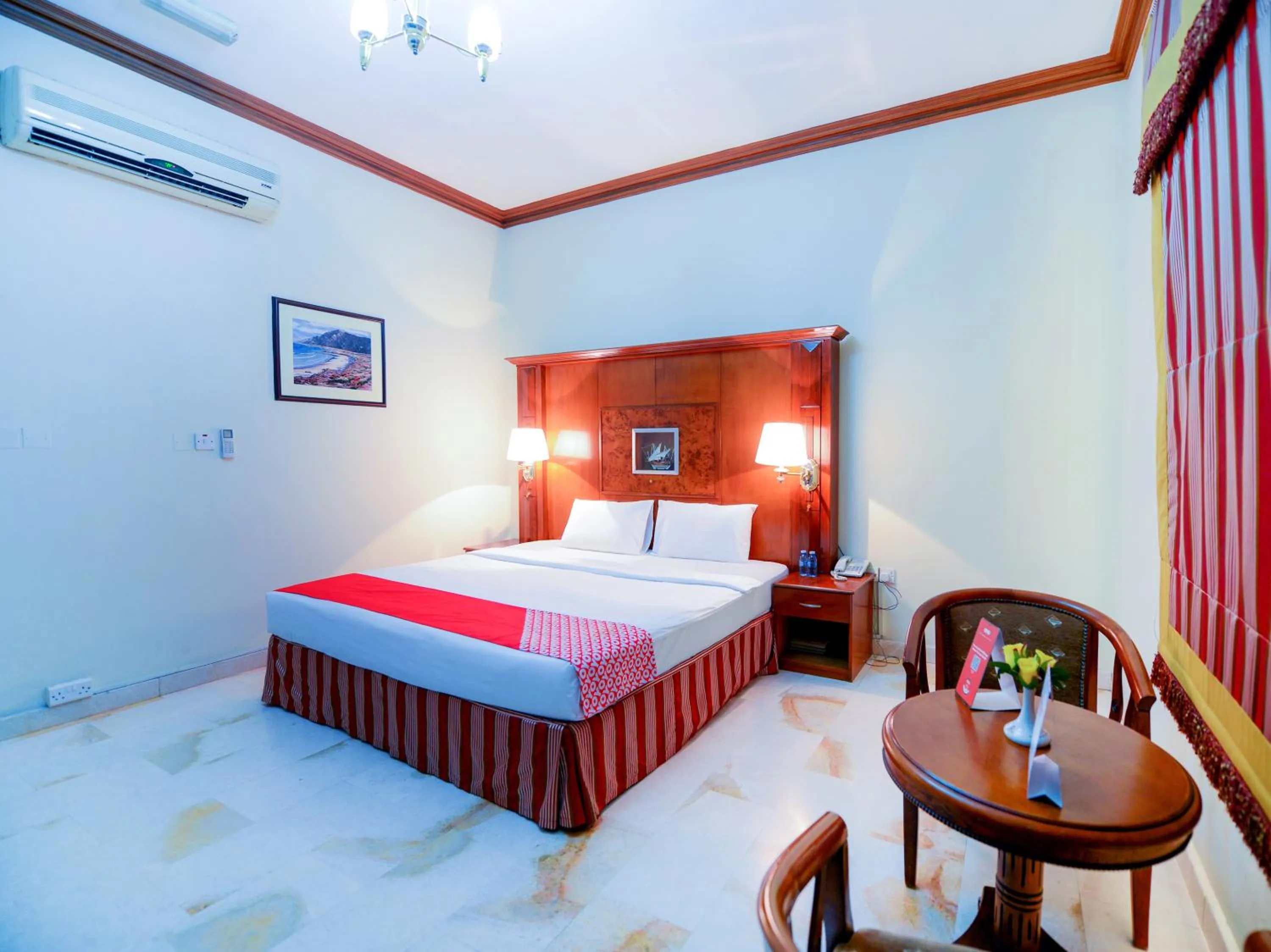 Bedroom in Hotel Golden Oasis