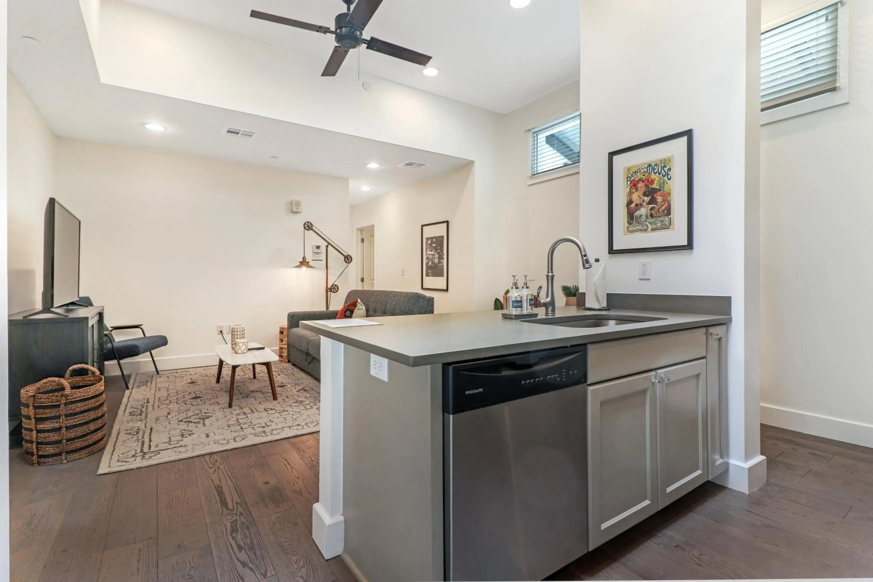 Roami at Bourbon Place