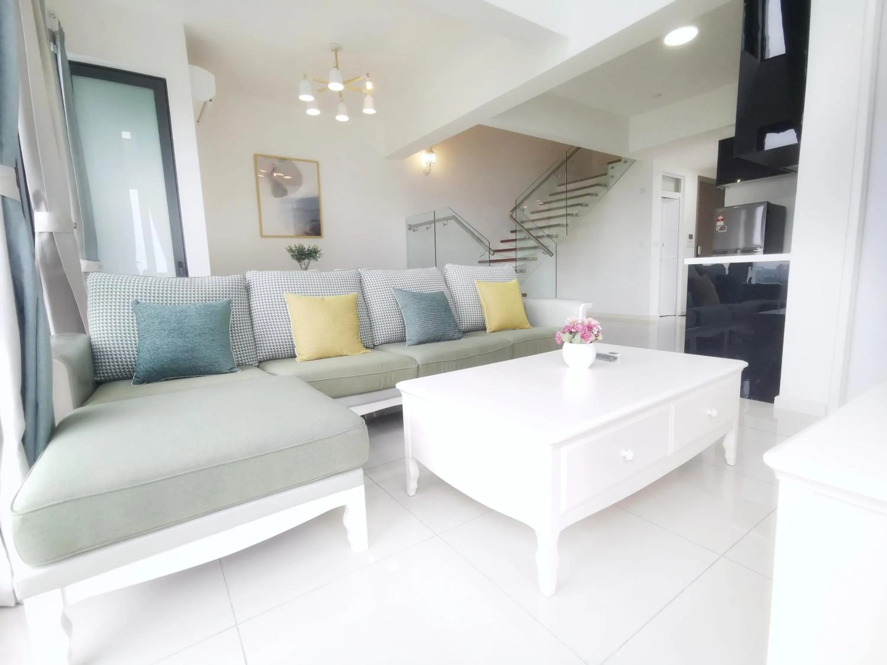 The Elysia Park Residence by Home Owner