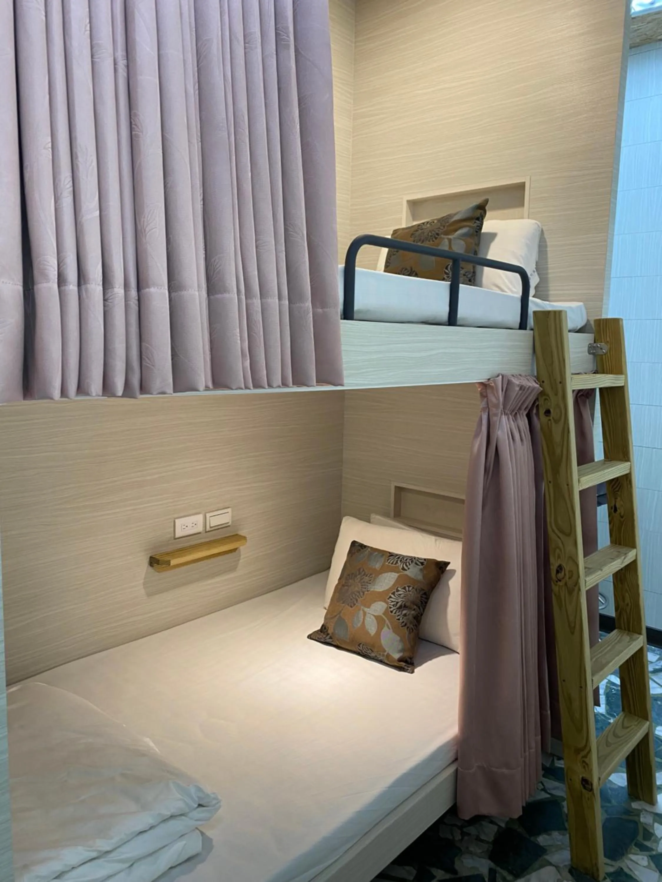 Bed in Kenting Heng-Chung Art Hostel