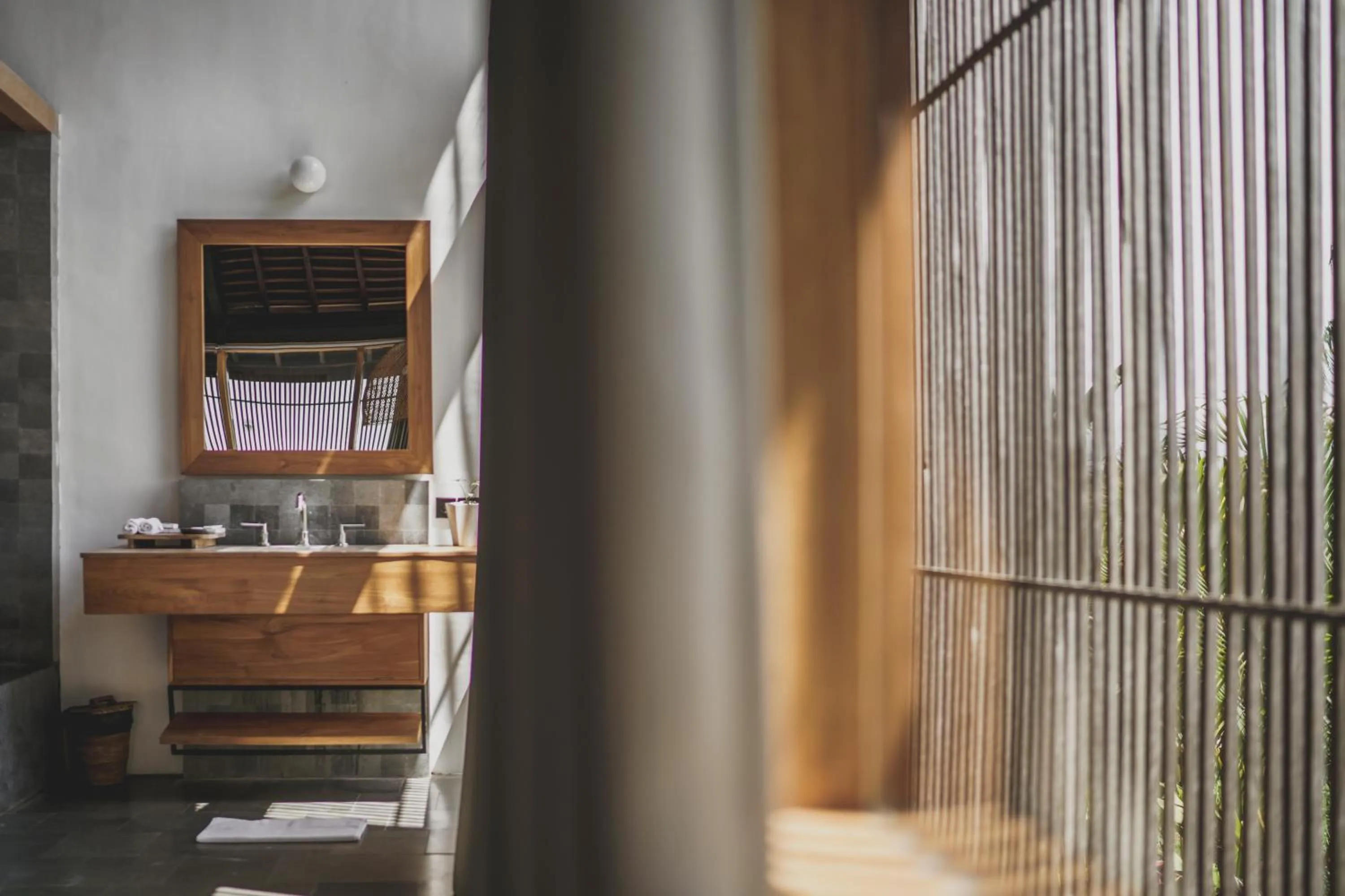 Bathroom in The Saren