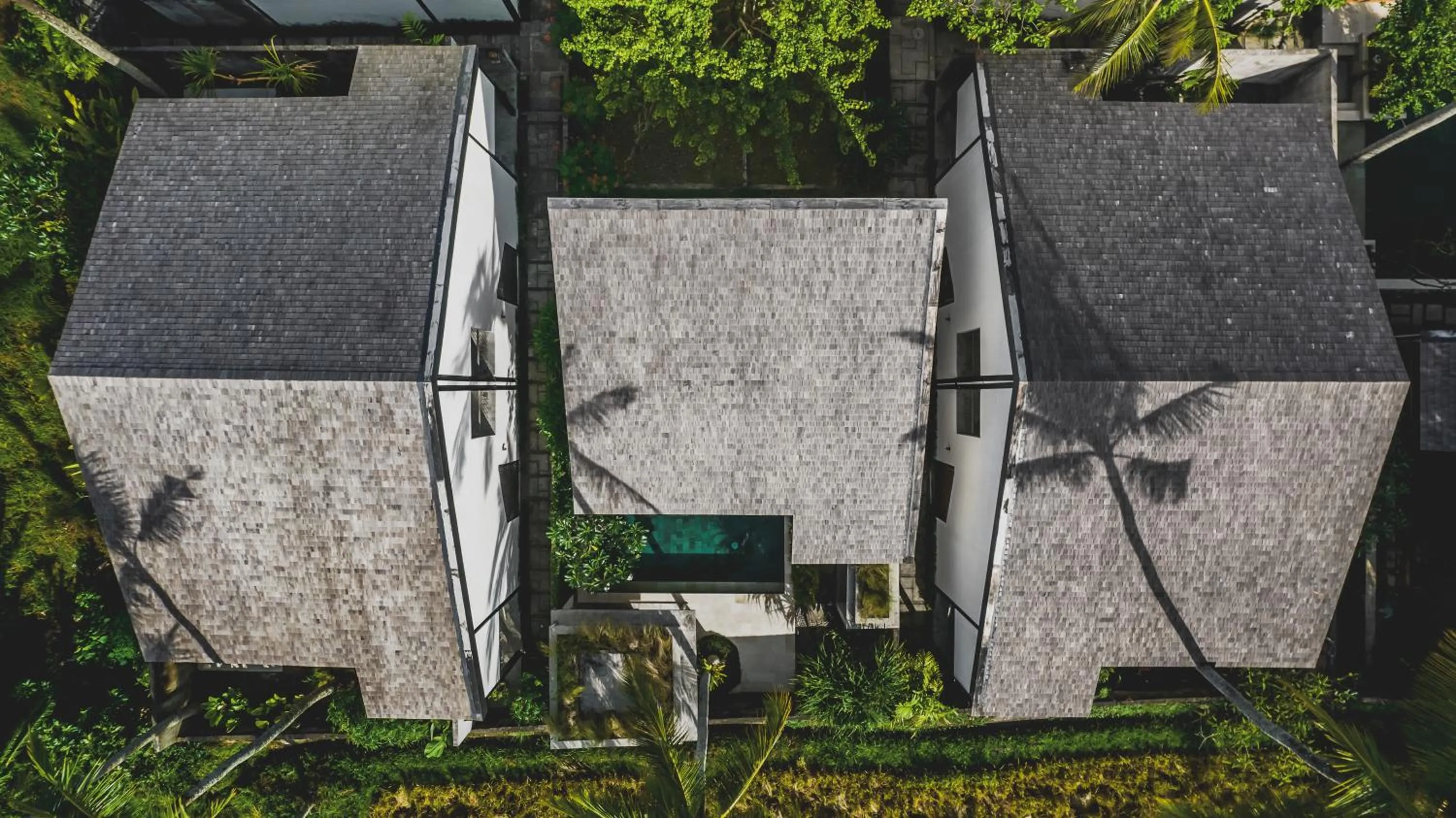 Property building in The Saren