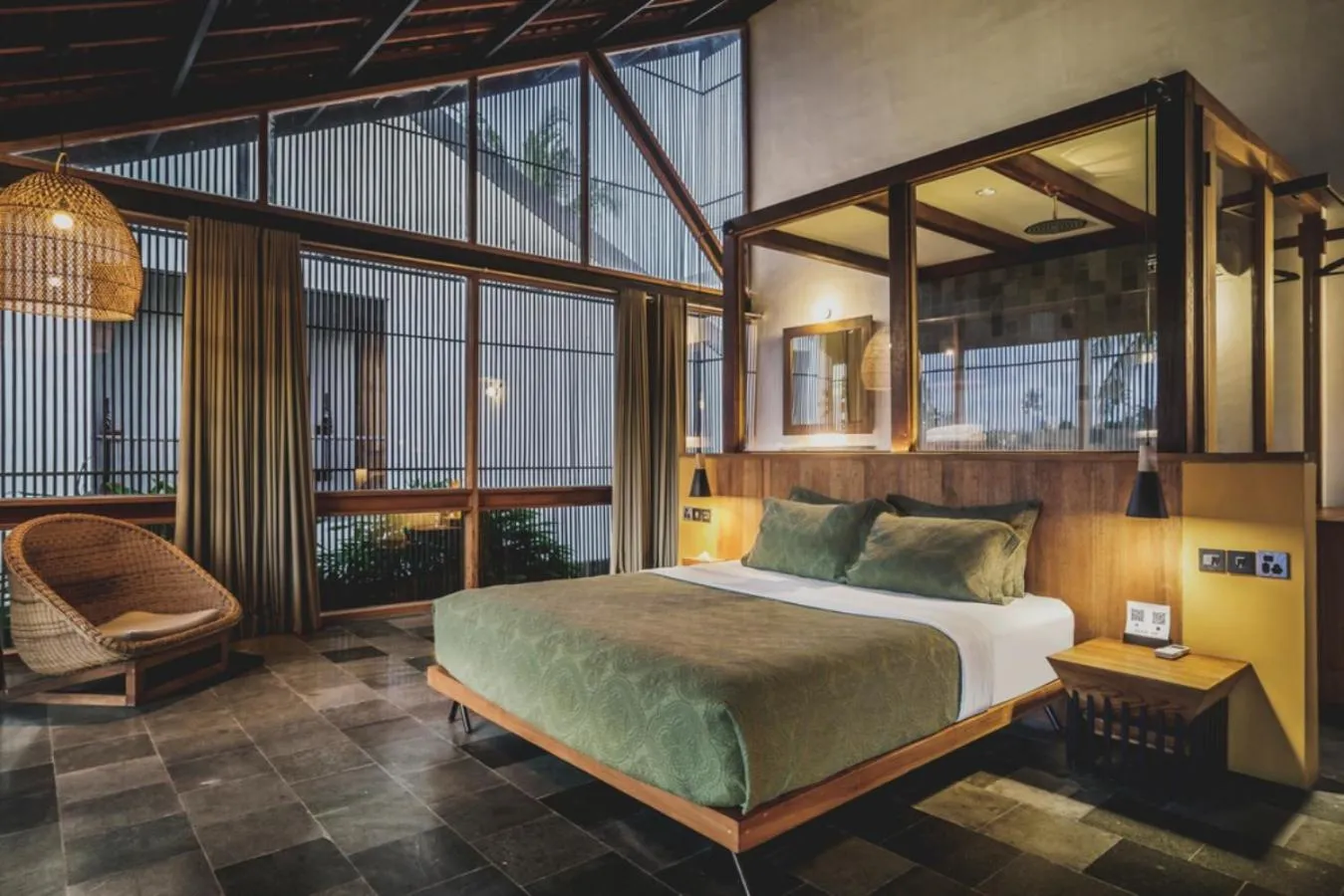 Bedroom, Bed in The Saren