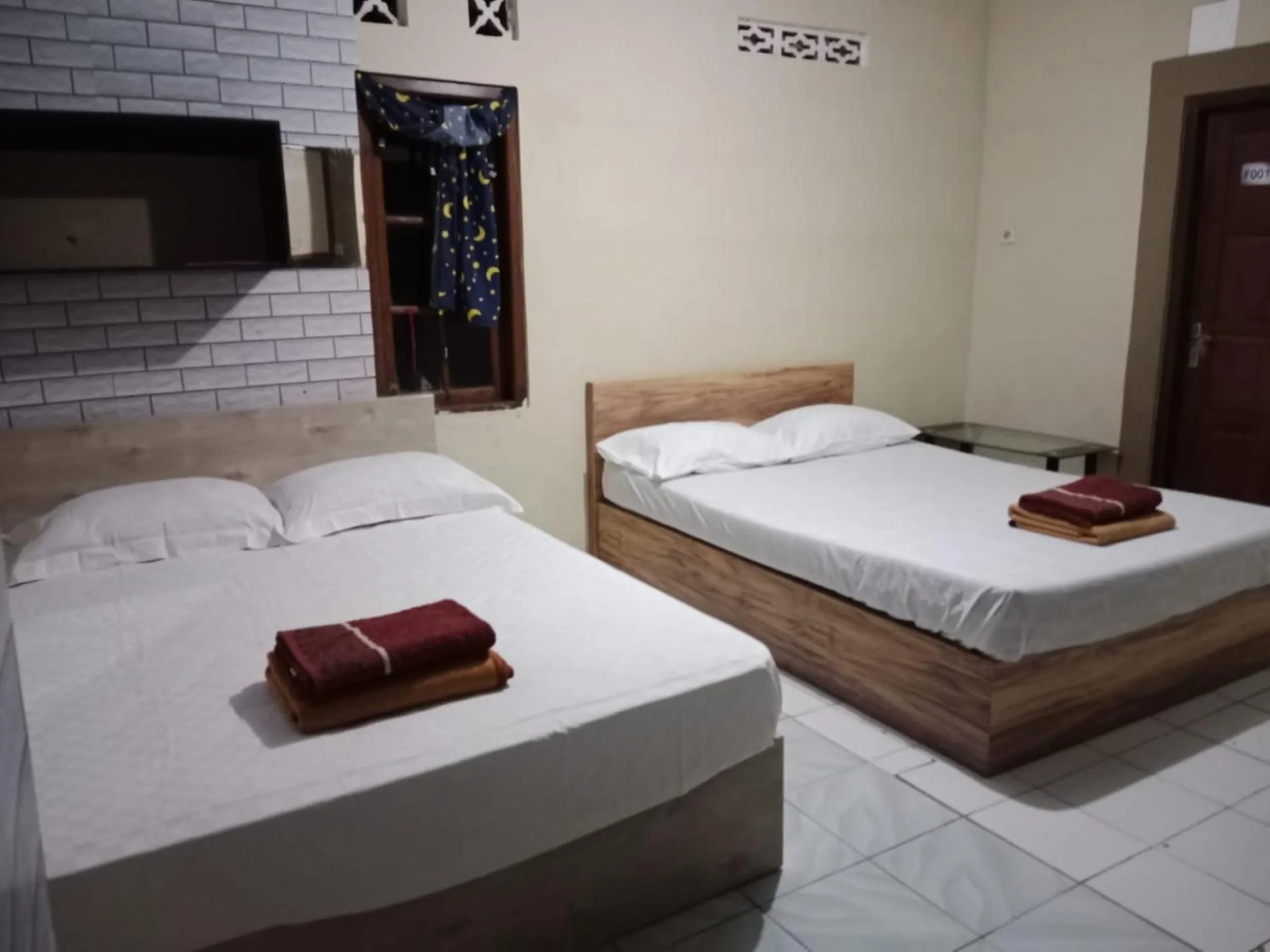 Bedroom, Bed in Penginapan Rudi Syariah