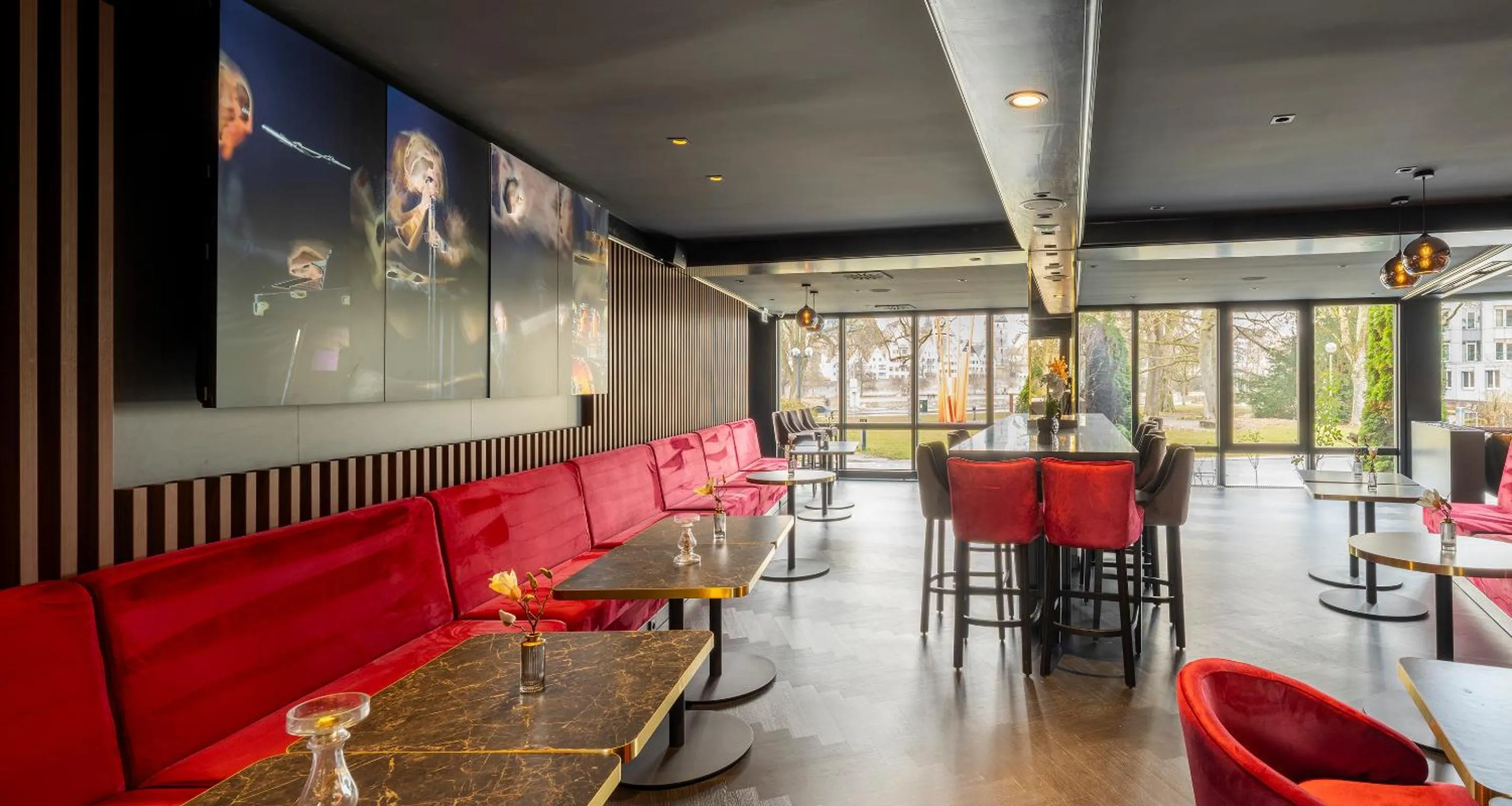 Breakfast in PLAZA Premium Parkhotel Neu-Ulm