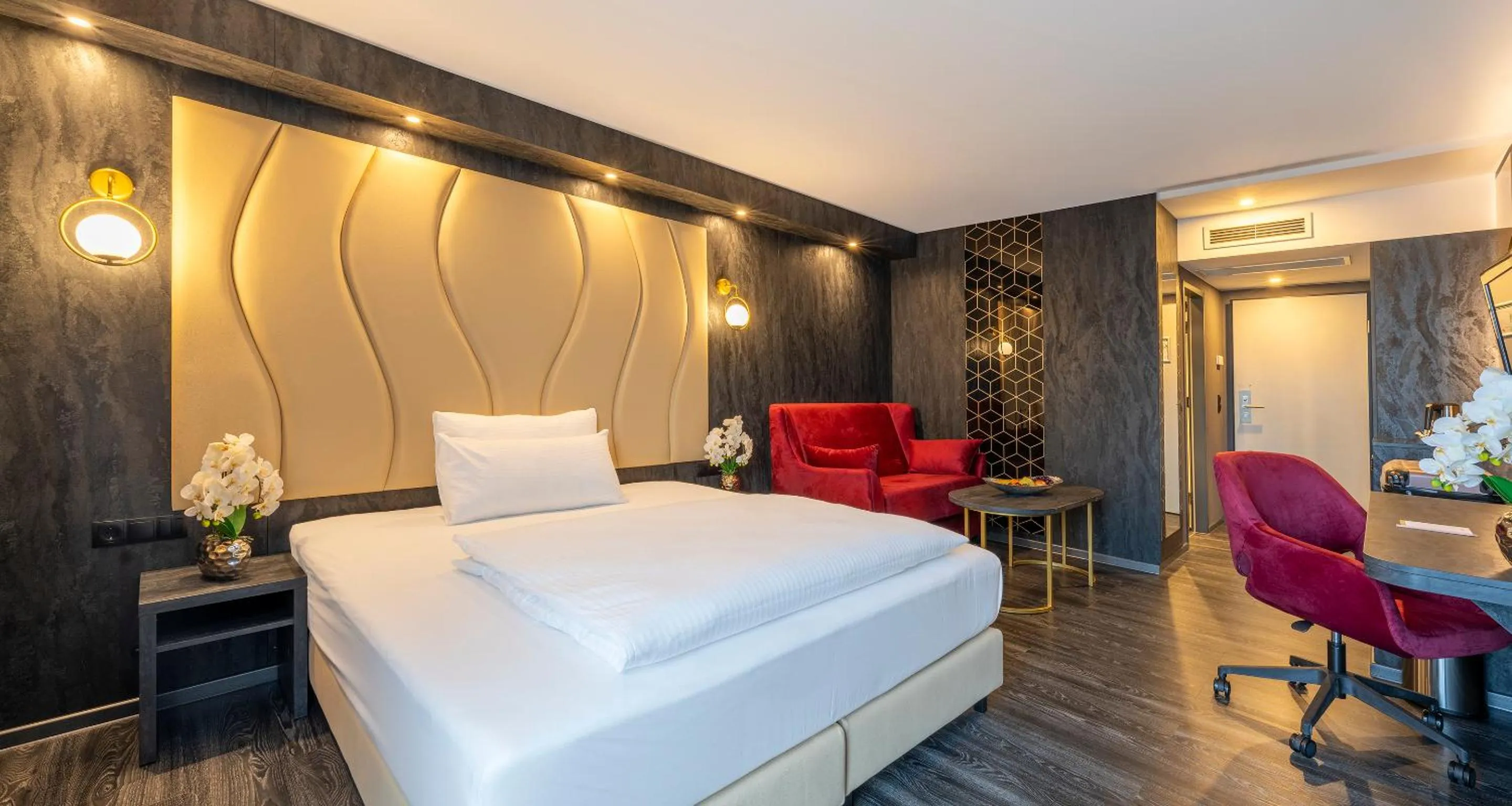 Bed in PLAZA Premium Parkhotel Neu-Ulm
