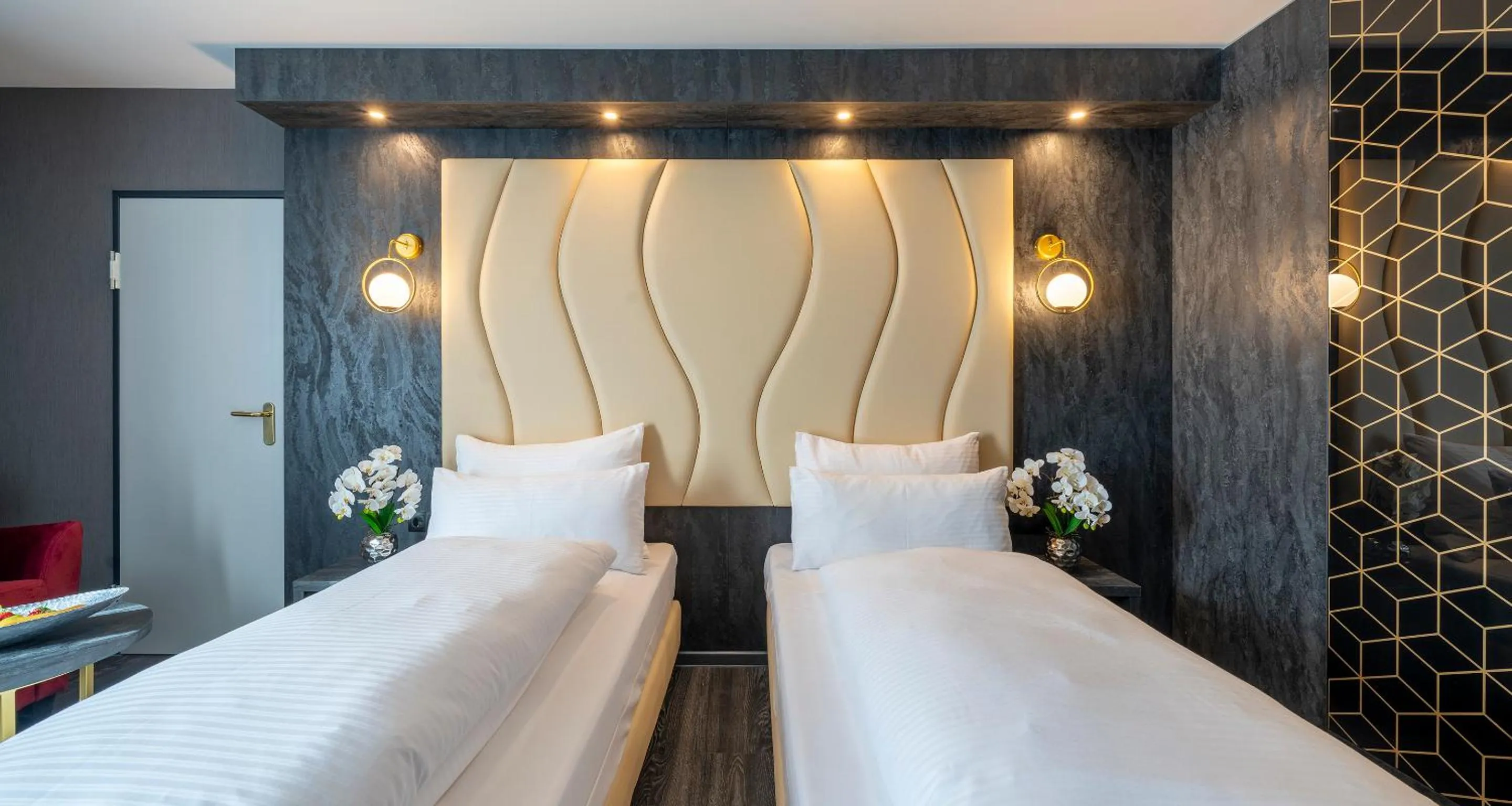 Photo of the whole room, Bed in PLAZA Premium Parkhotel Neu-Ulm