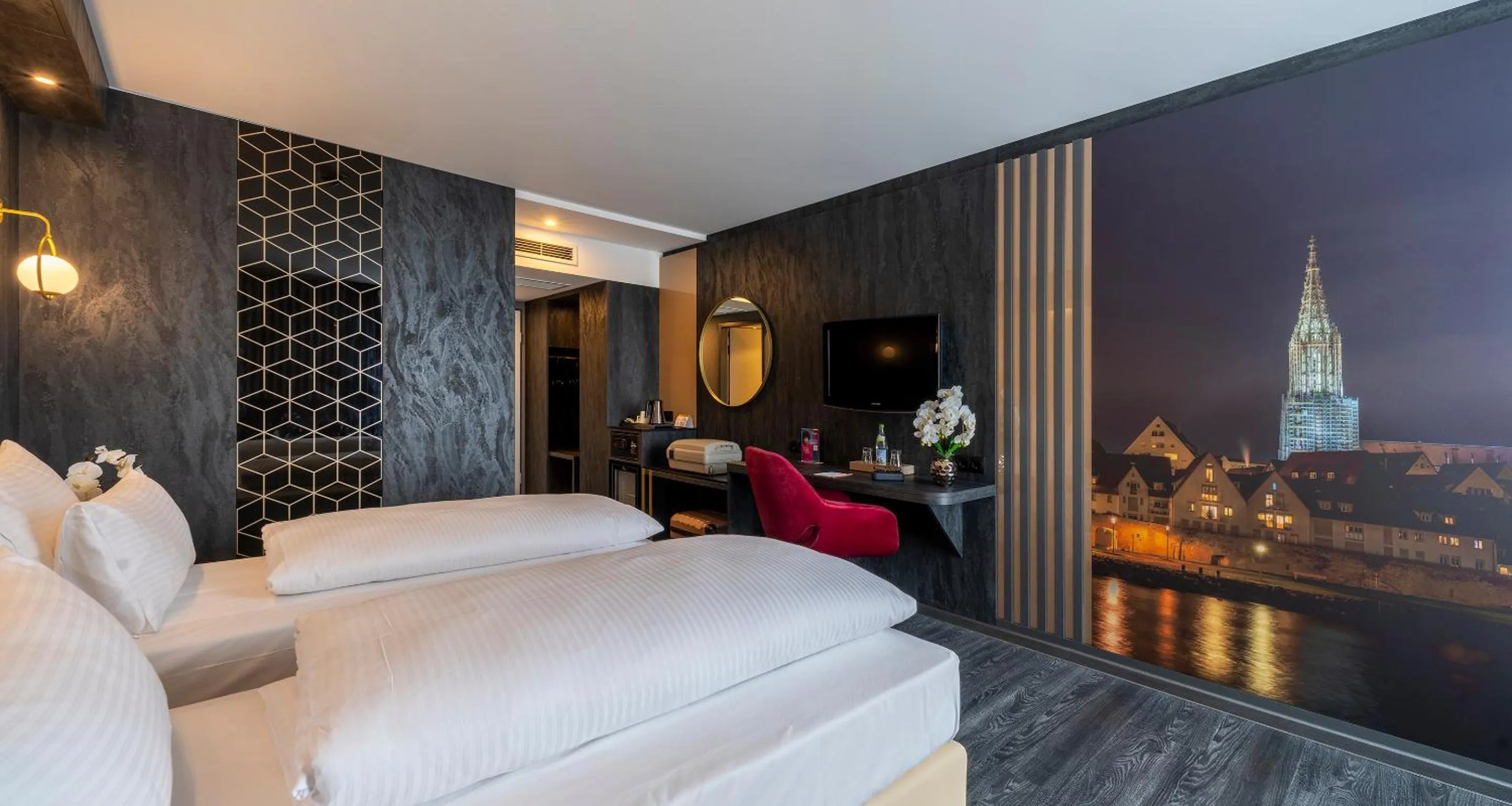 Photo of the whole room, Bed in PLAZA Premium Parkhotel Neu-Ulm