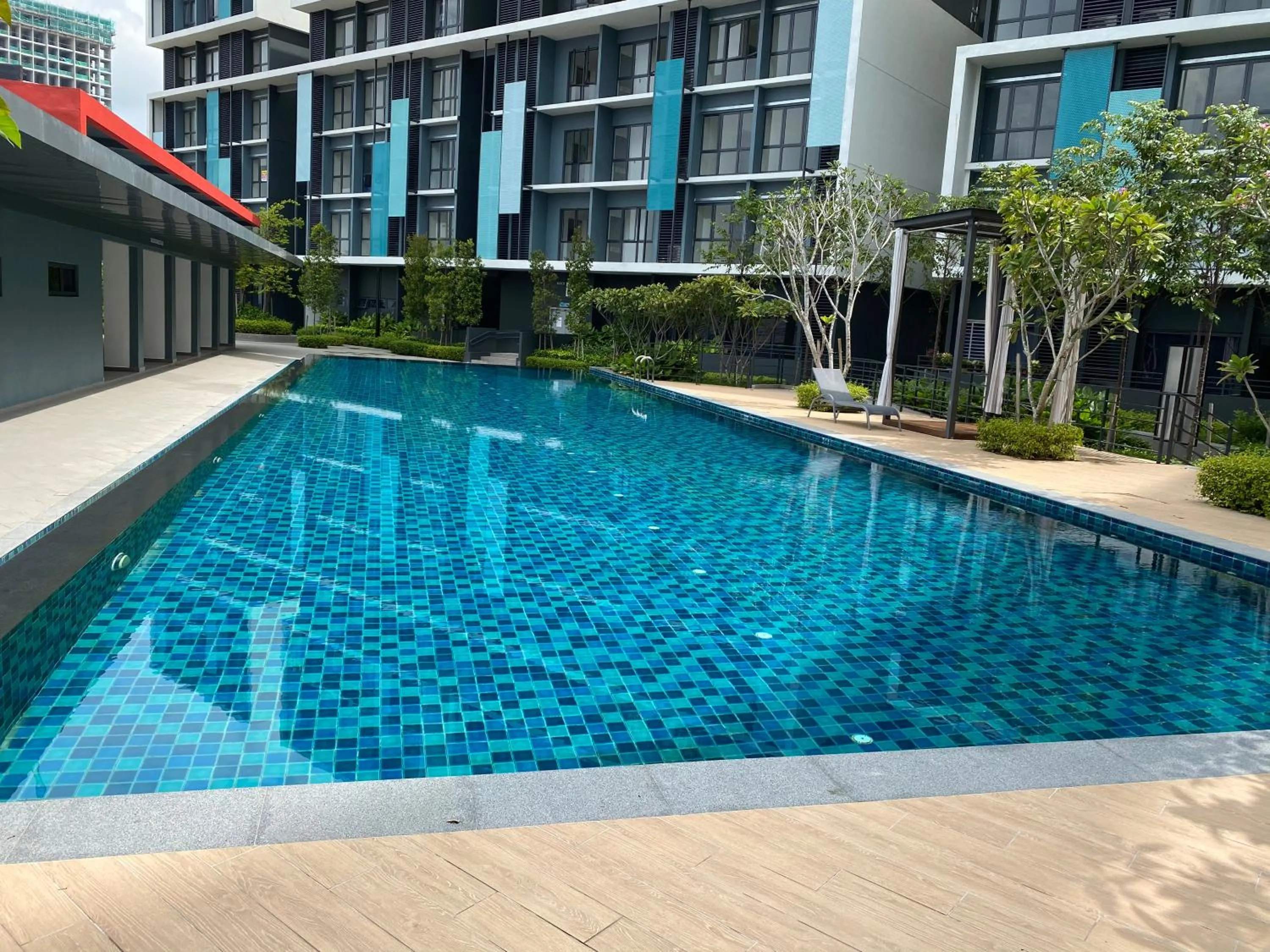 Swimming pool in Terminal VIP Lounge @ Near KLIA Sepang