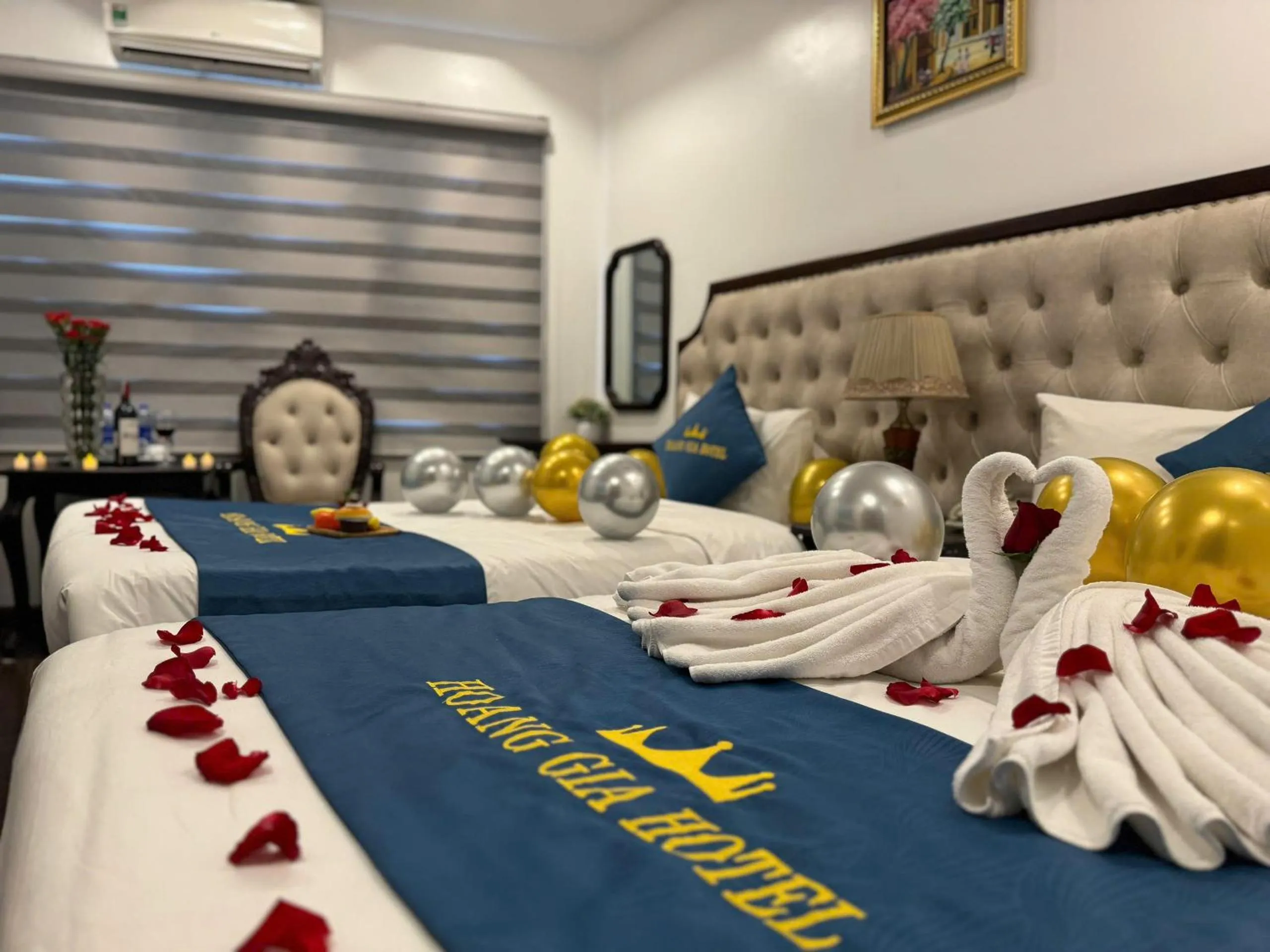 Decorative detail in Hoàng Gia Hotel Nhân Hòa