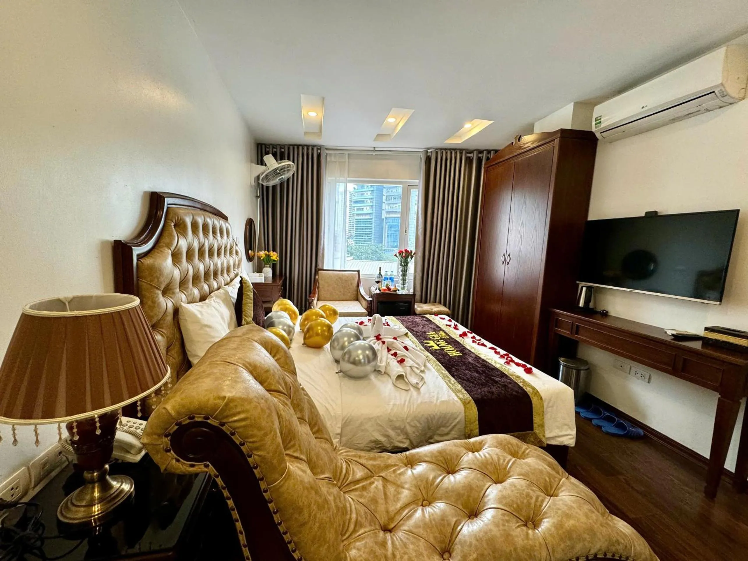 Bed in Hoàng Gia Hotel Nhân Hòa