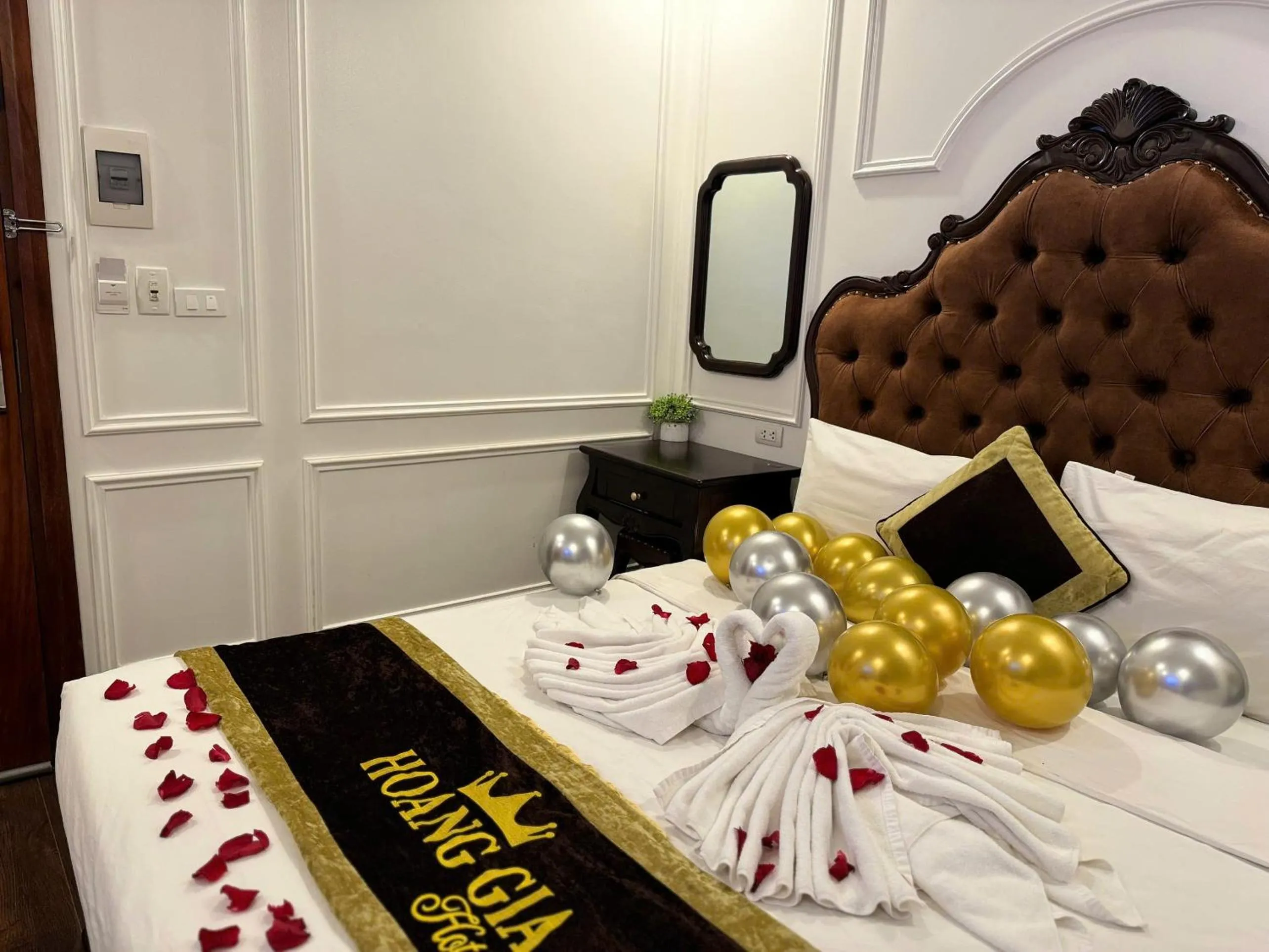 Bed in Hoàng Gia Hotel Nhân Hòa