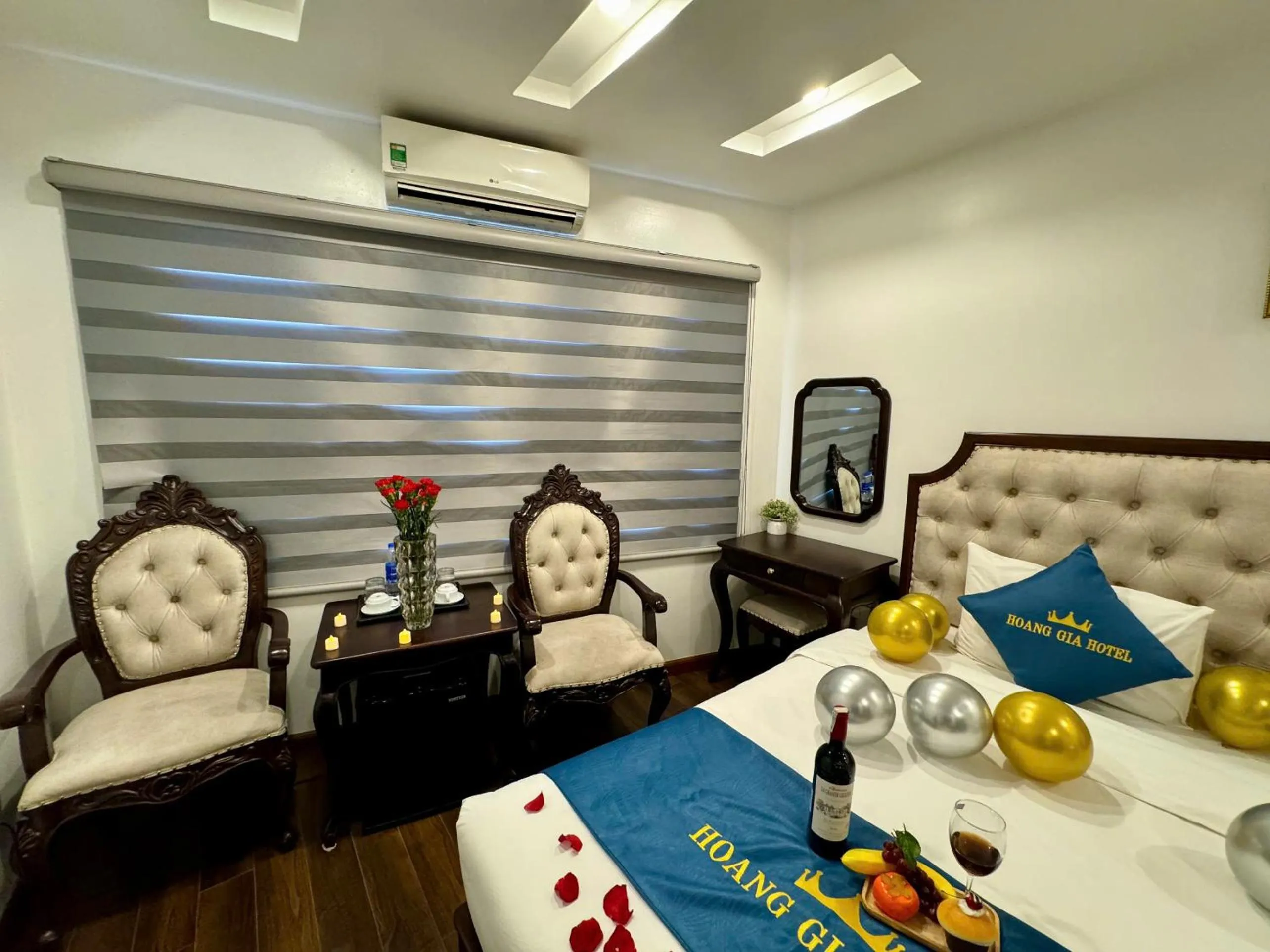 Bed in Hoàng Gia Hotel Nhân Hòa