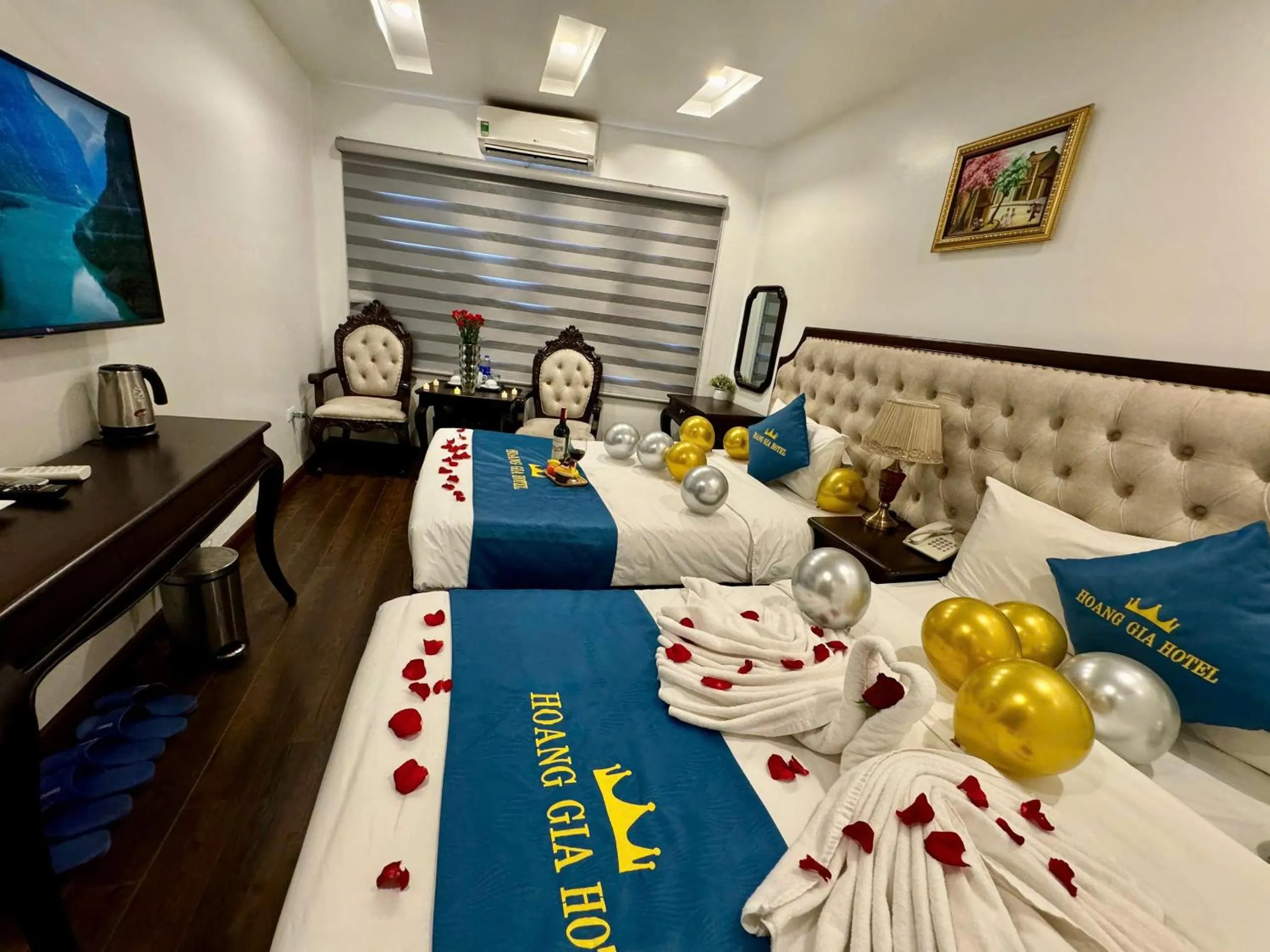 Bed in Hoàng Gia Hotel Nhân Hòa