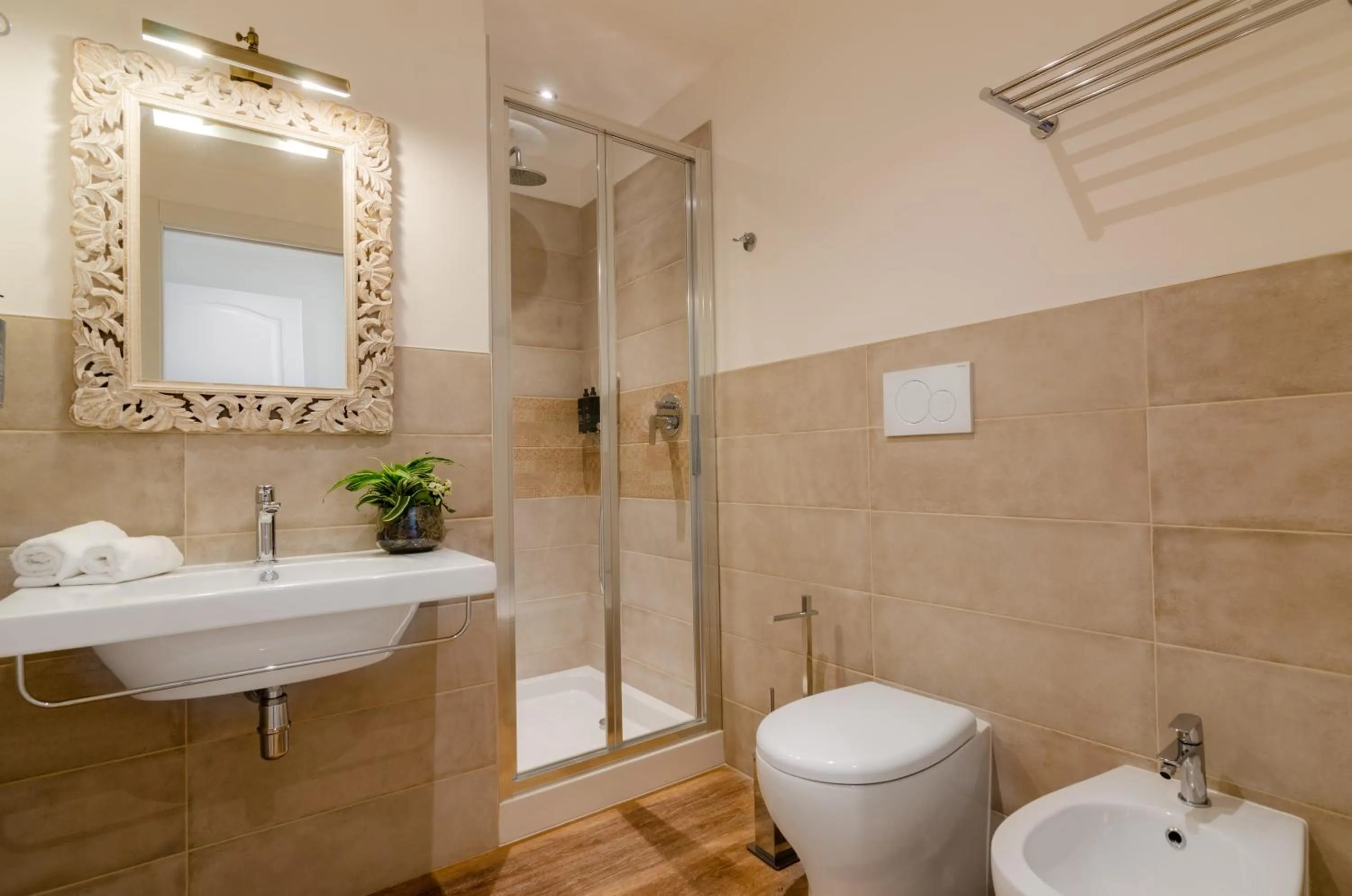 Bathroom in Il giardino di Pantaneto Residenza D'Epoca