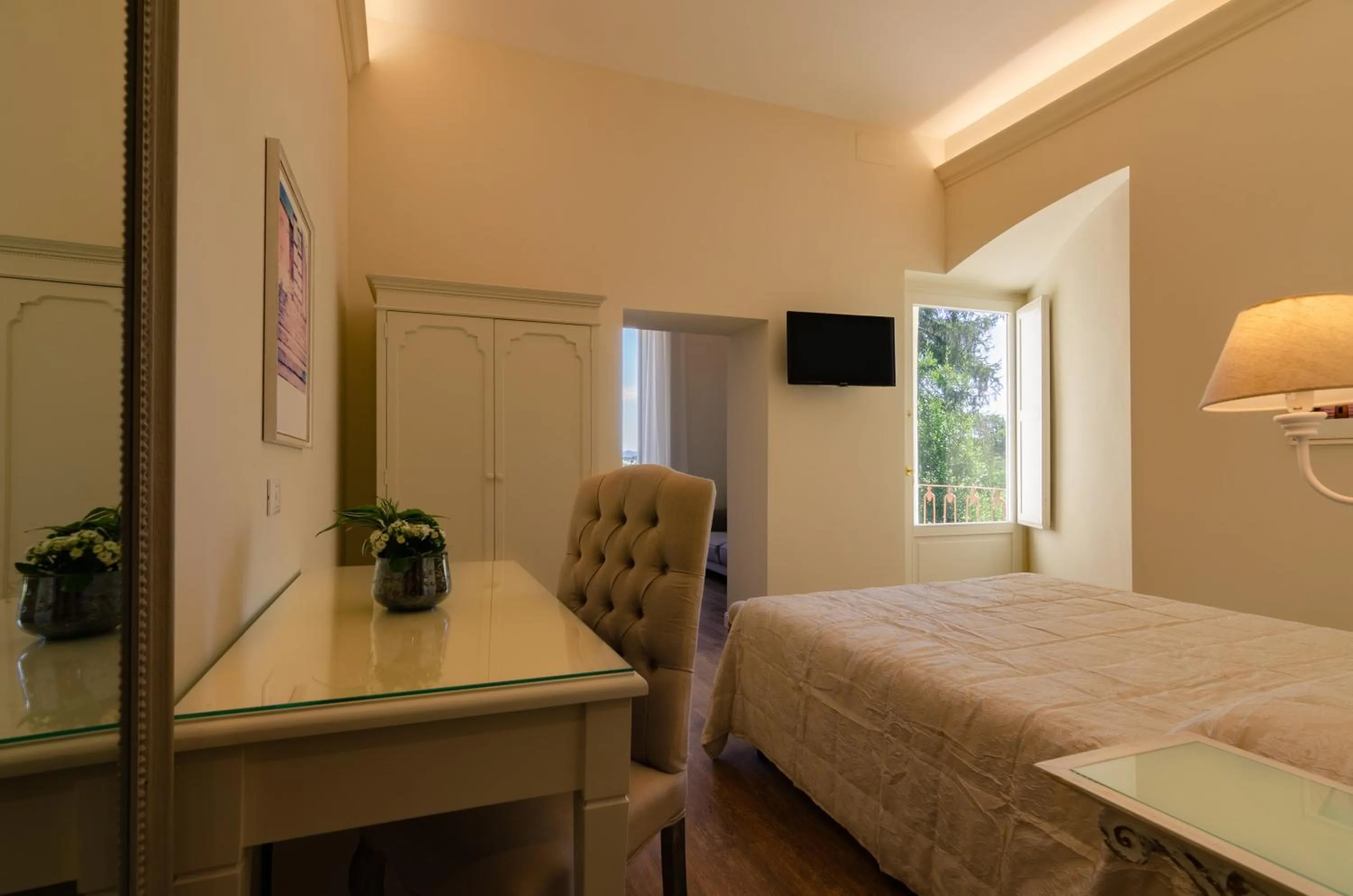 Photo of the whole room, Bed in Il giardino di Pantaneto Residenza D'Epoca