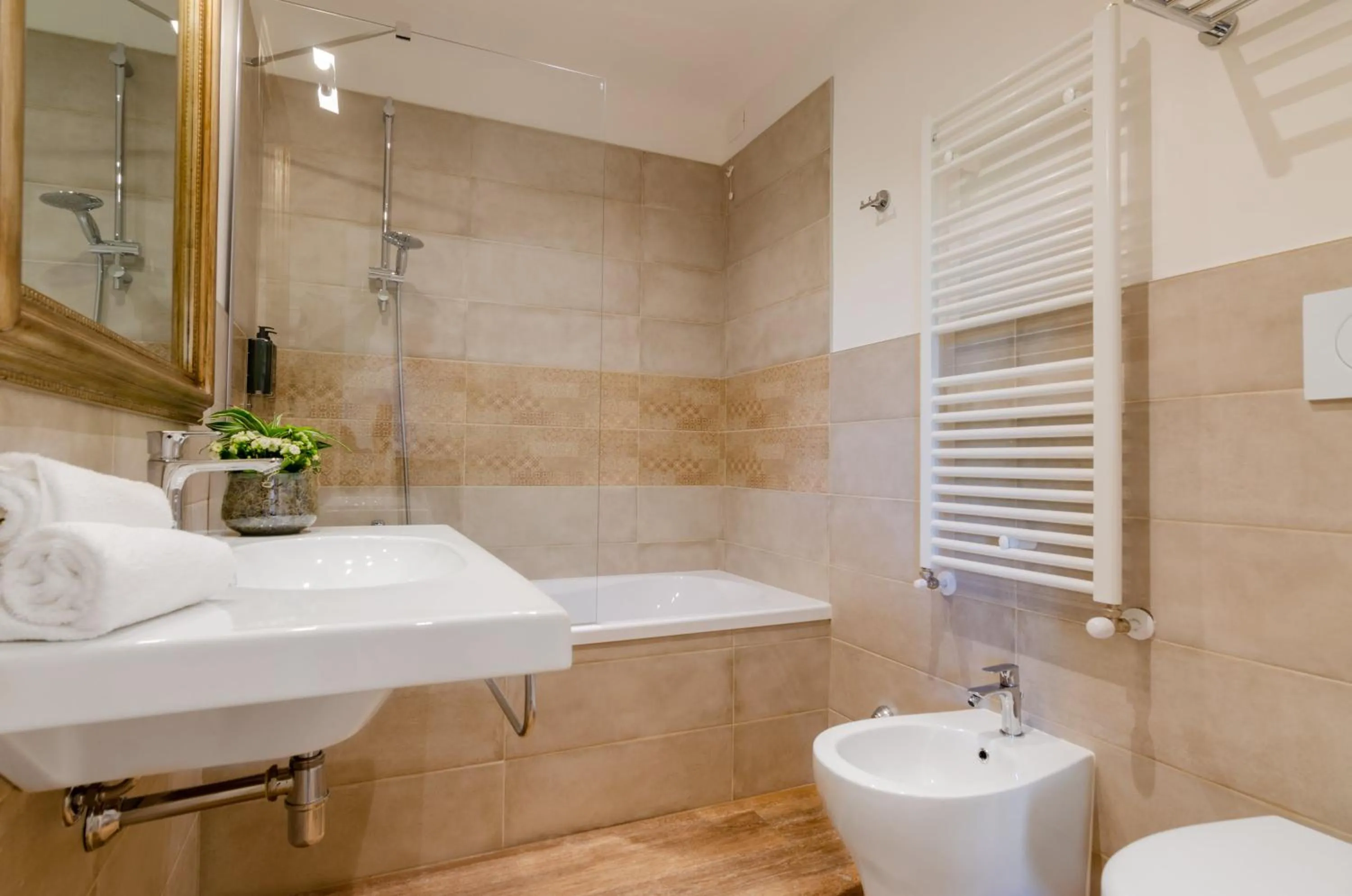 Bathroom in Il giardino di Pantaneto Residenza D'Epoca