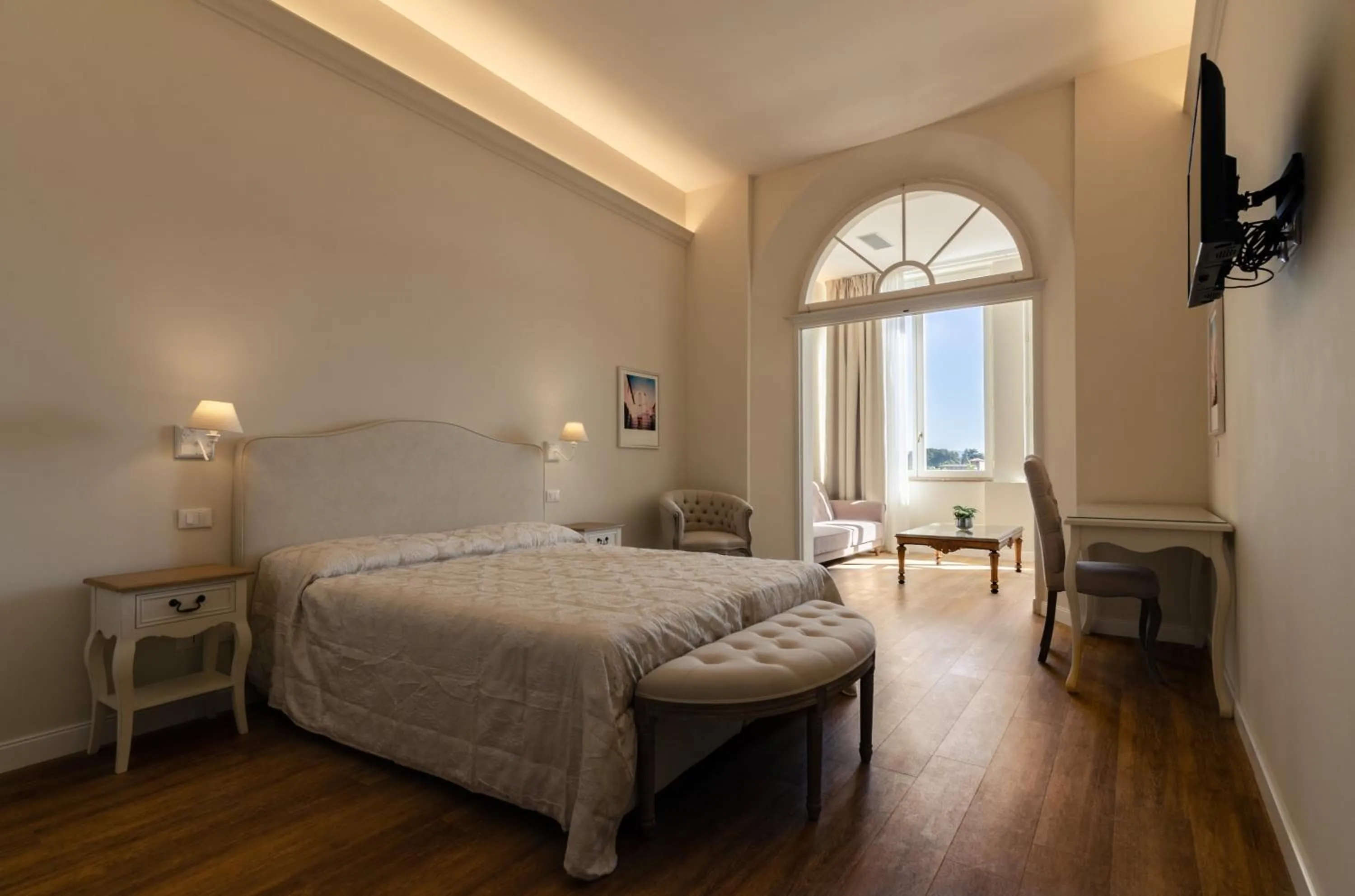 Photo of the whole room, Bed in Il giardino di Pantaneto Residenza D'Epoca