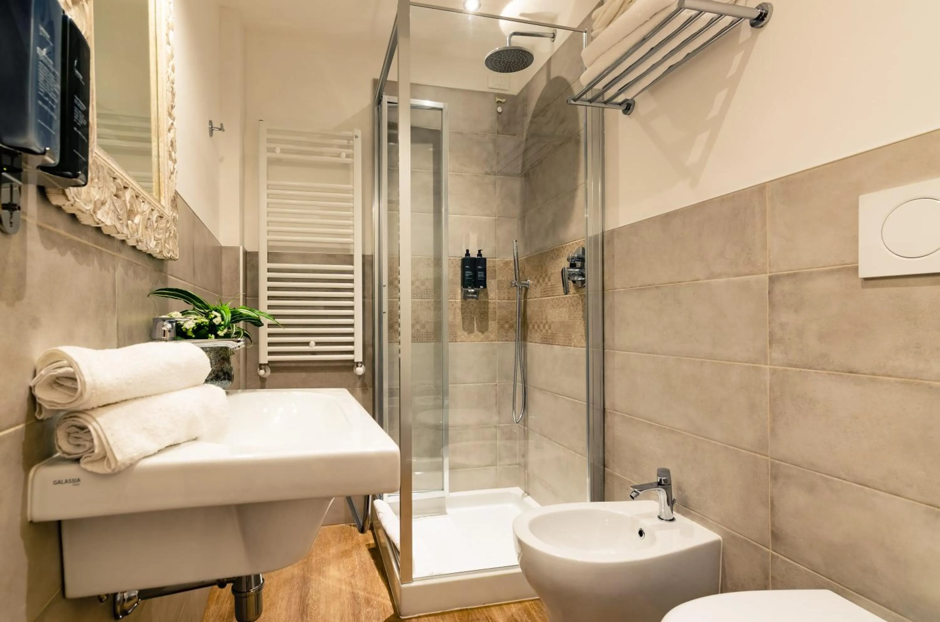 Bathroom in Il giardino di Pantaneto Residenza D'Epoca