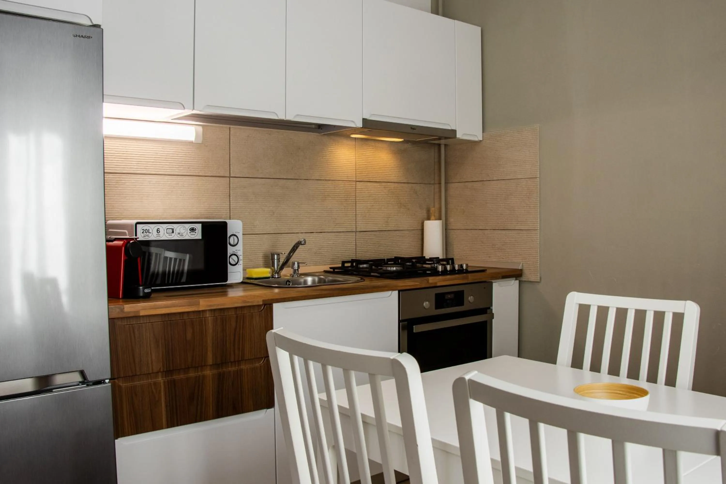 Coffee/tea facilities in Clement Apartments