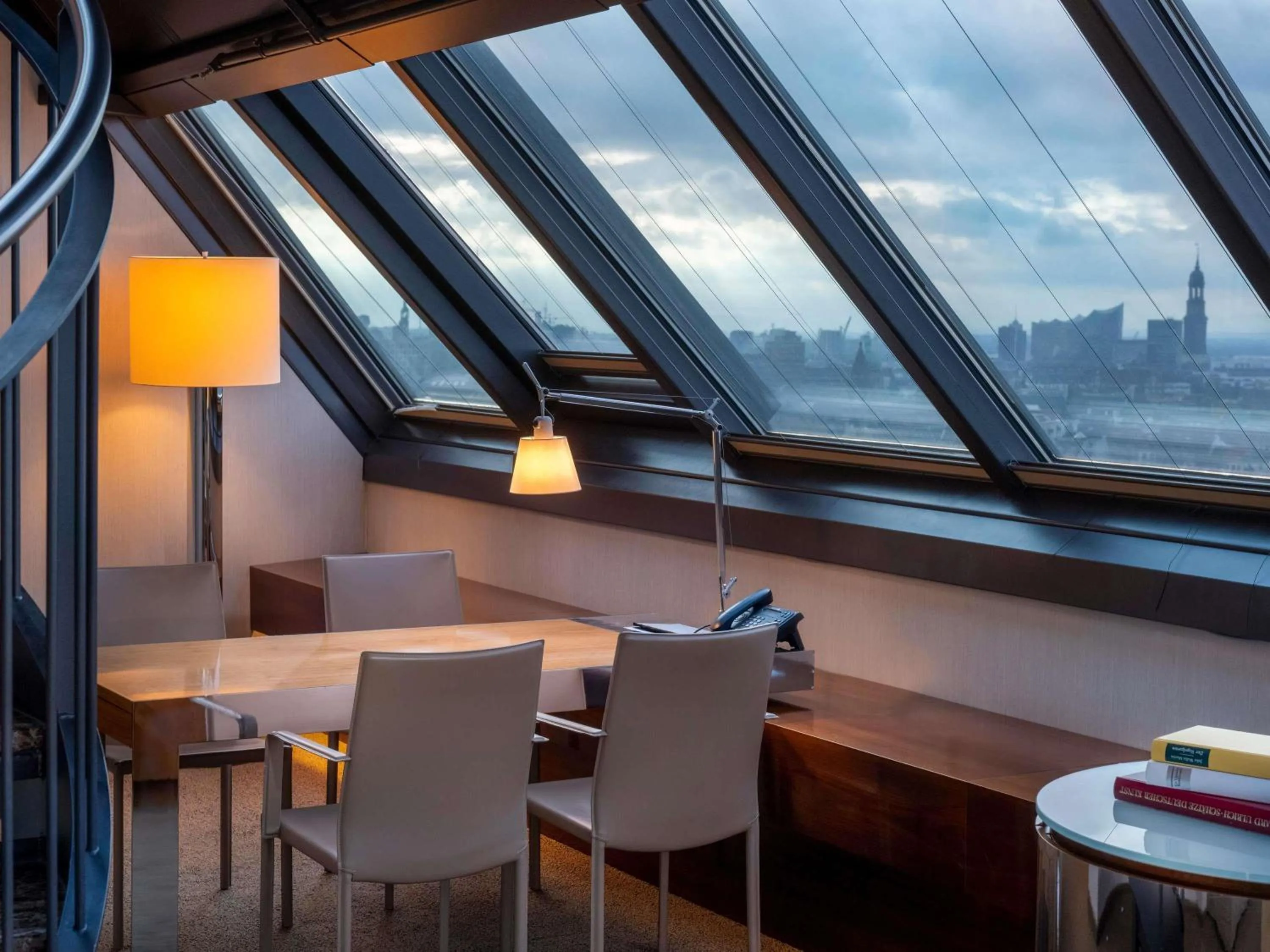 Bedroom in MÖVENPICK Hotel Hamburg City