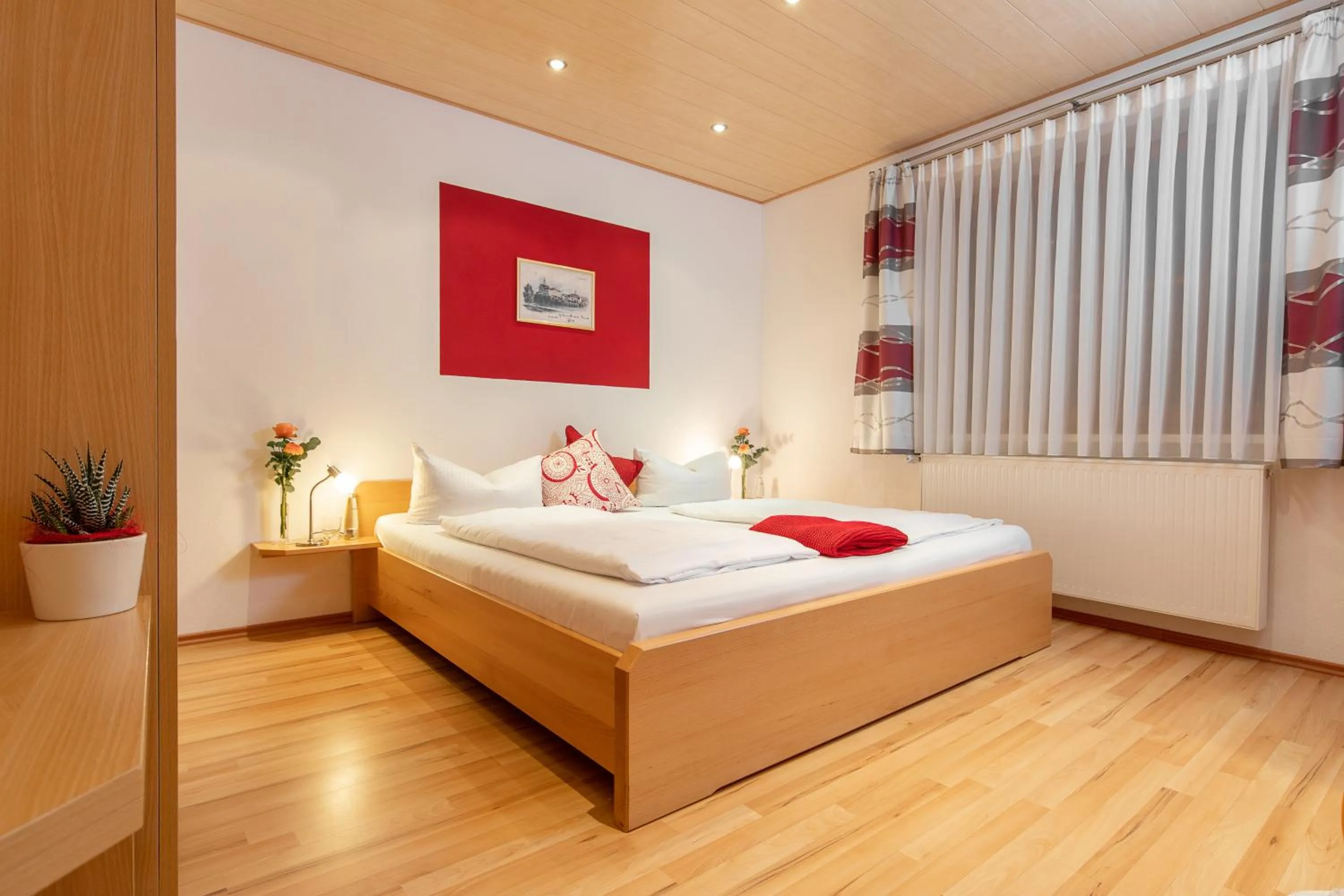 Photo of the whole room, Bed in Hotel Restaurant Goldener Hirsch