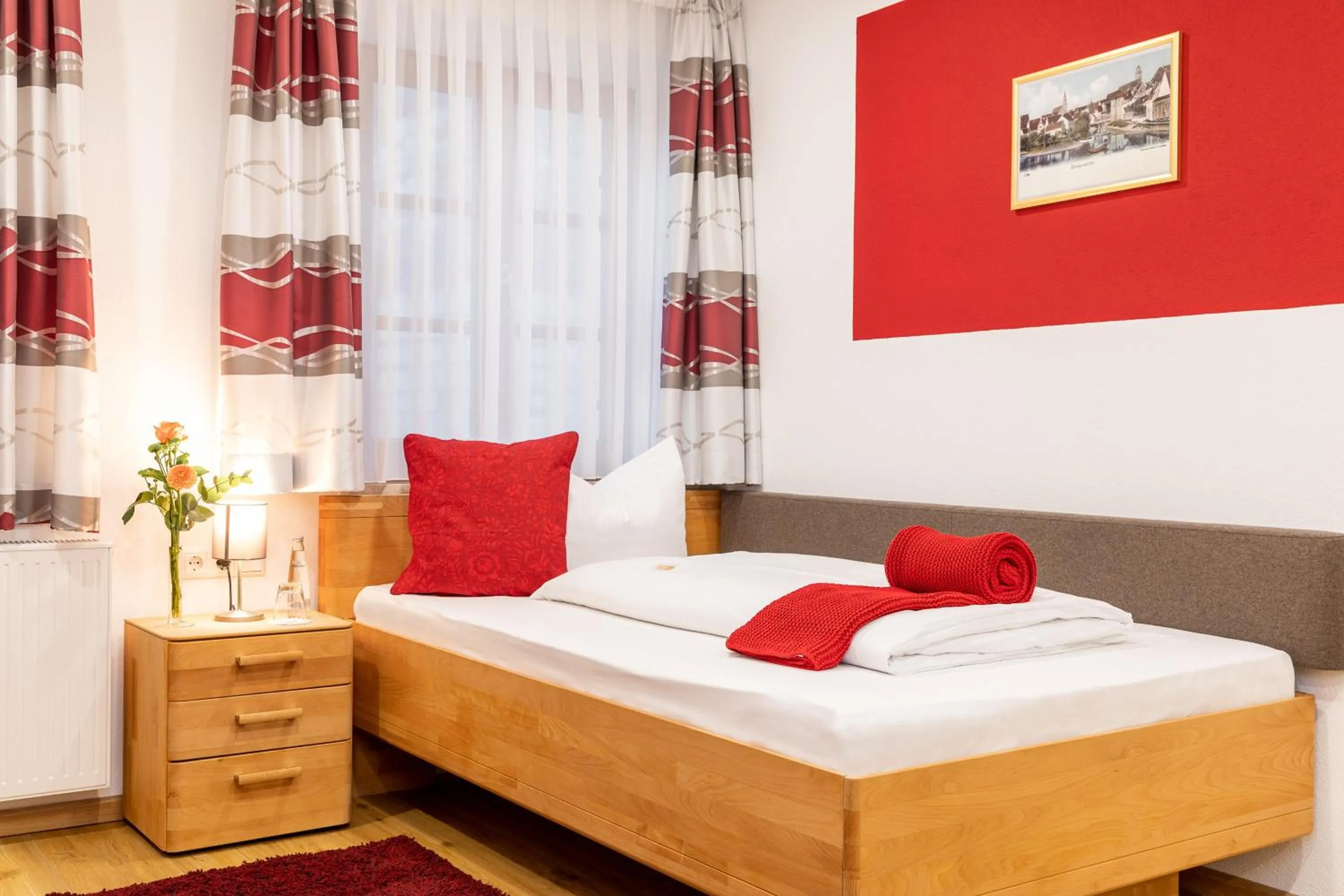 Photo of the whole room, Bed in Hotel Restaurant Goldener Hirsch