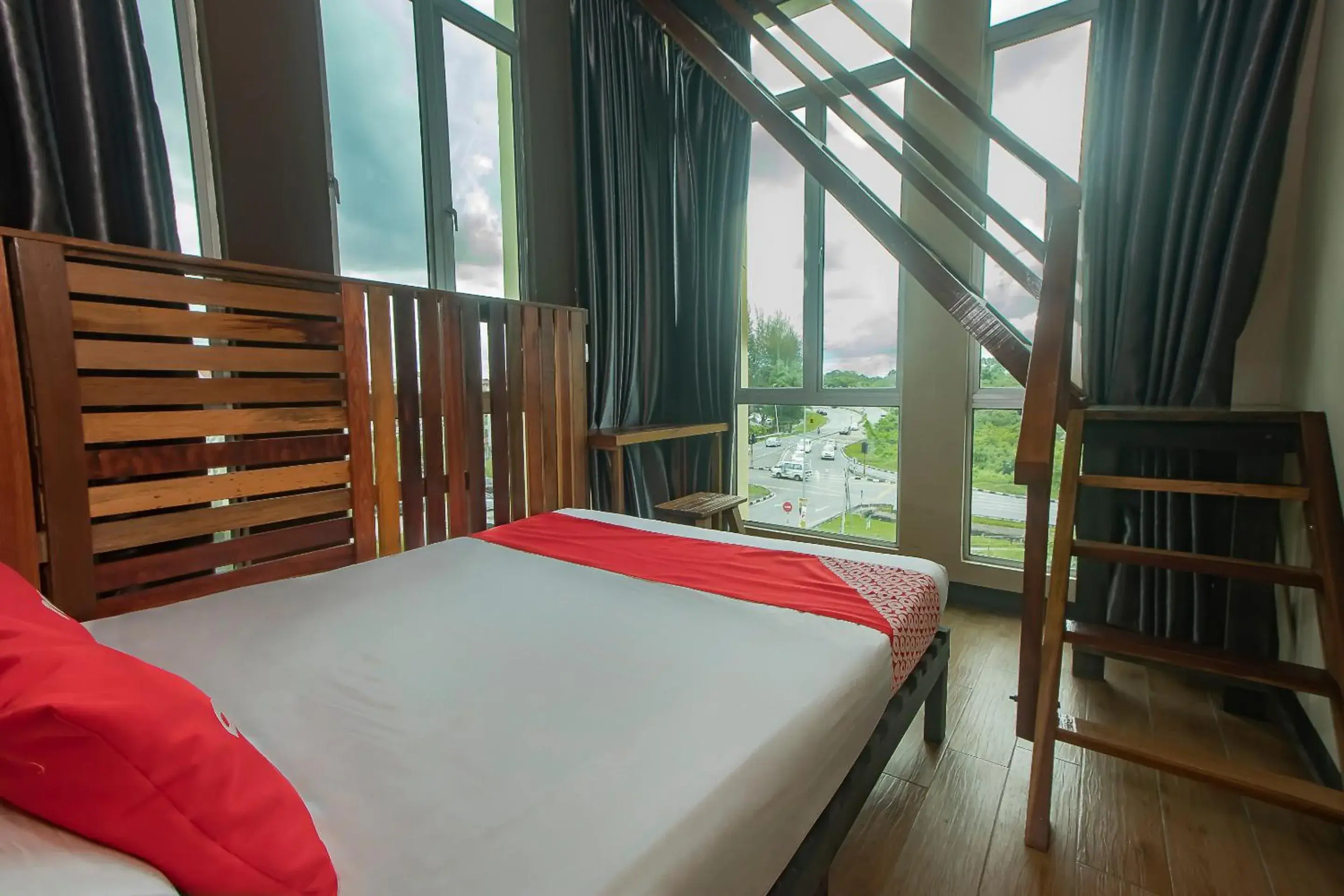 Superior Family Room in Hotel O Hi Inn 3 Superior Family Room in Hotel O Hi Inn 3