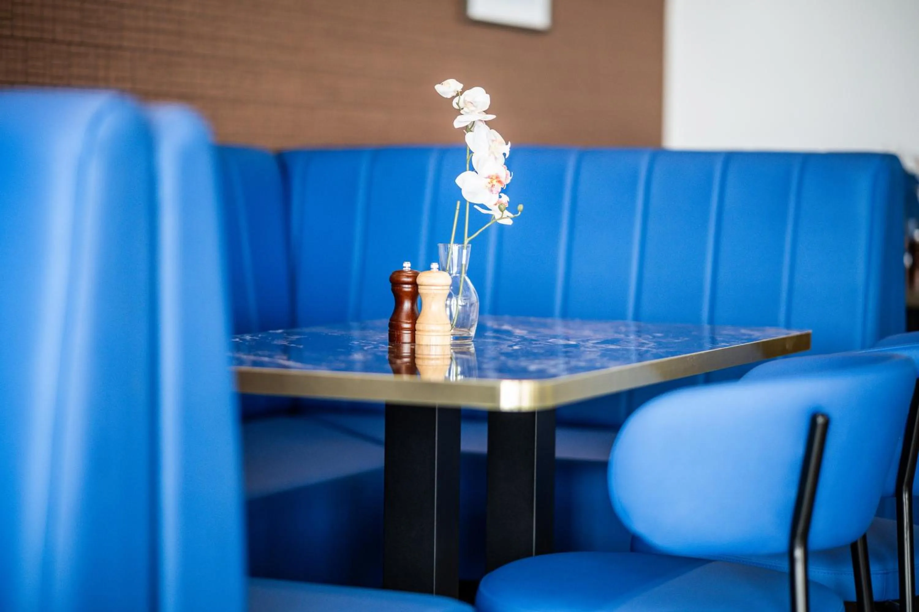 Restaurant/places to eat in Liebig Hotel