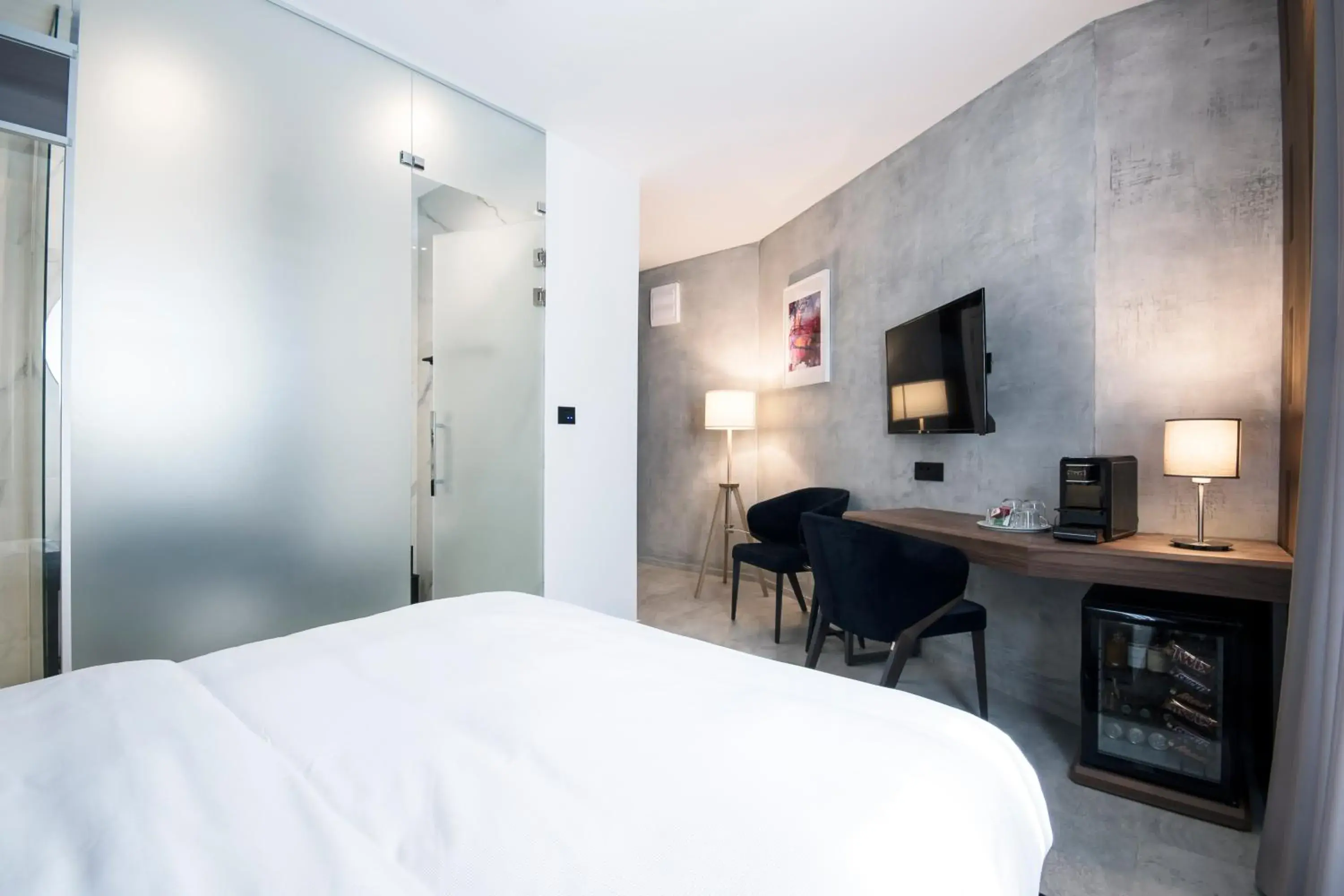 Special Offer - Double Room with Round Airport Transfer in The Location Hotel Special Offer - Double Room with Round Airport Transfer in The Location Hotel