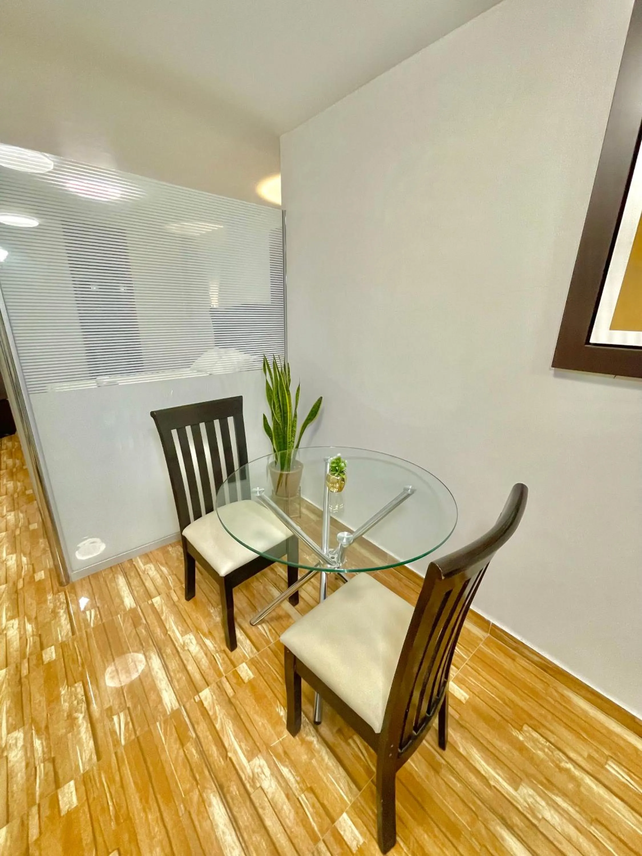 Living room in Jultom Inn Hotel & Suites