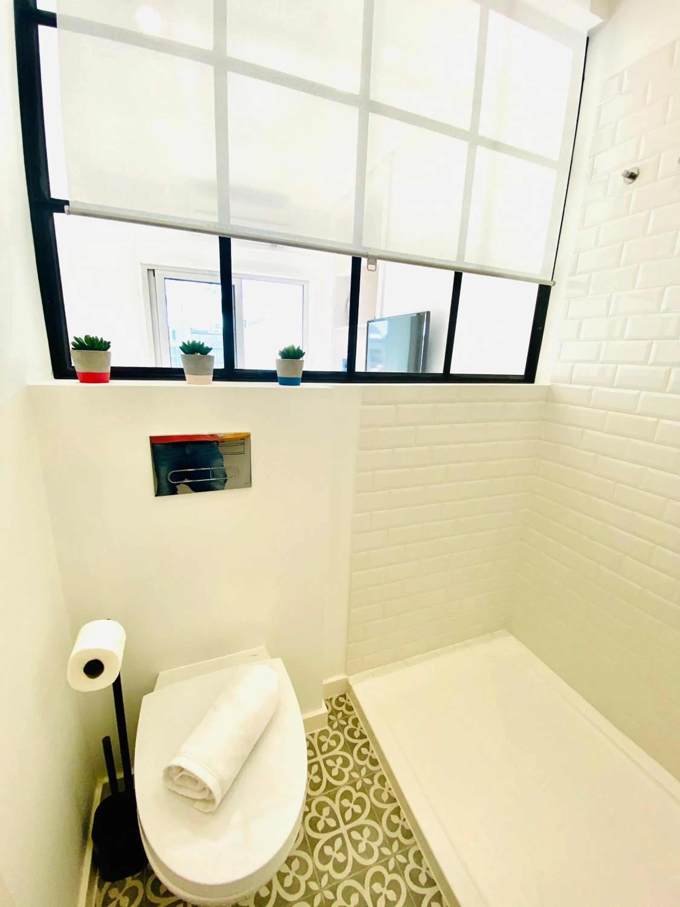 Bathroom in The Postcard Avenue