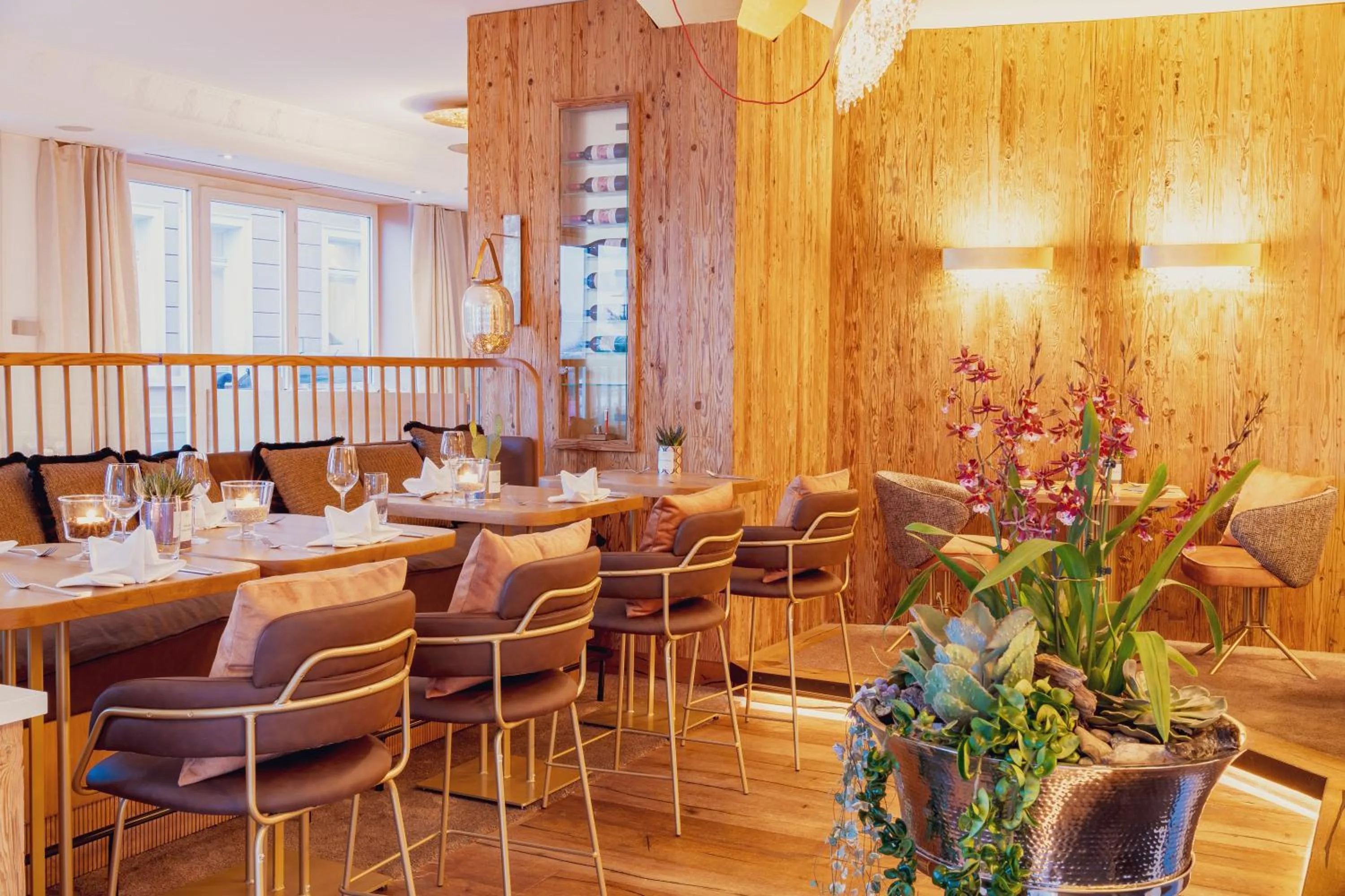 Restaurant/places to eat in YachtHotel Helvetia Spa- und Wellnessdomizil