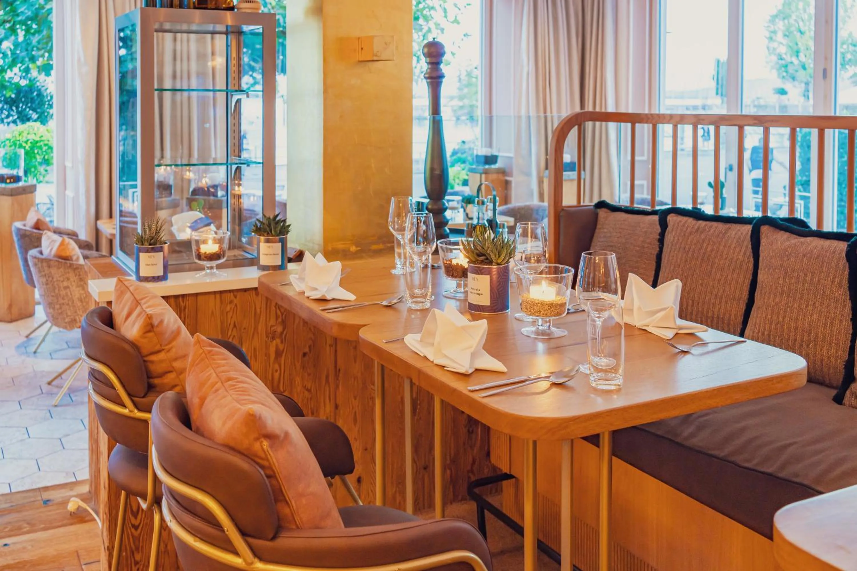 Restaurant/places to eat in YachtHotel Helvetia Spa- und Wellnessdomizil