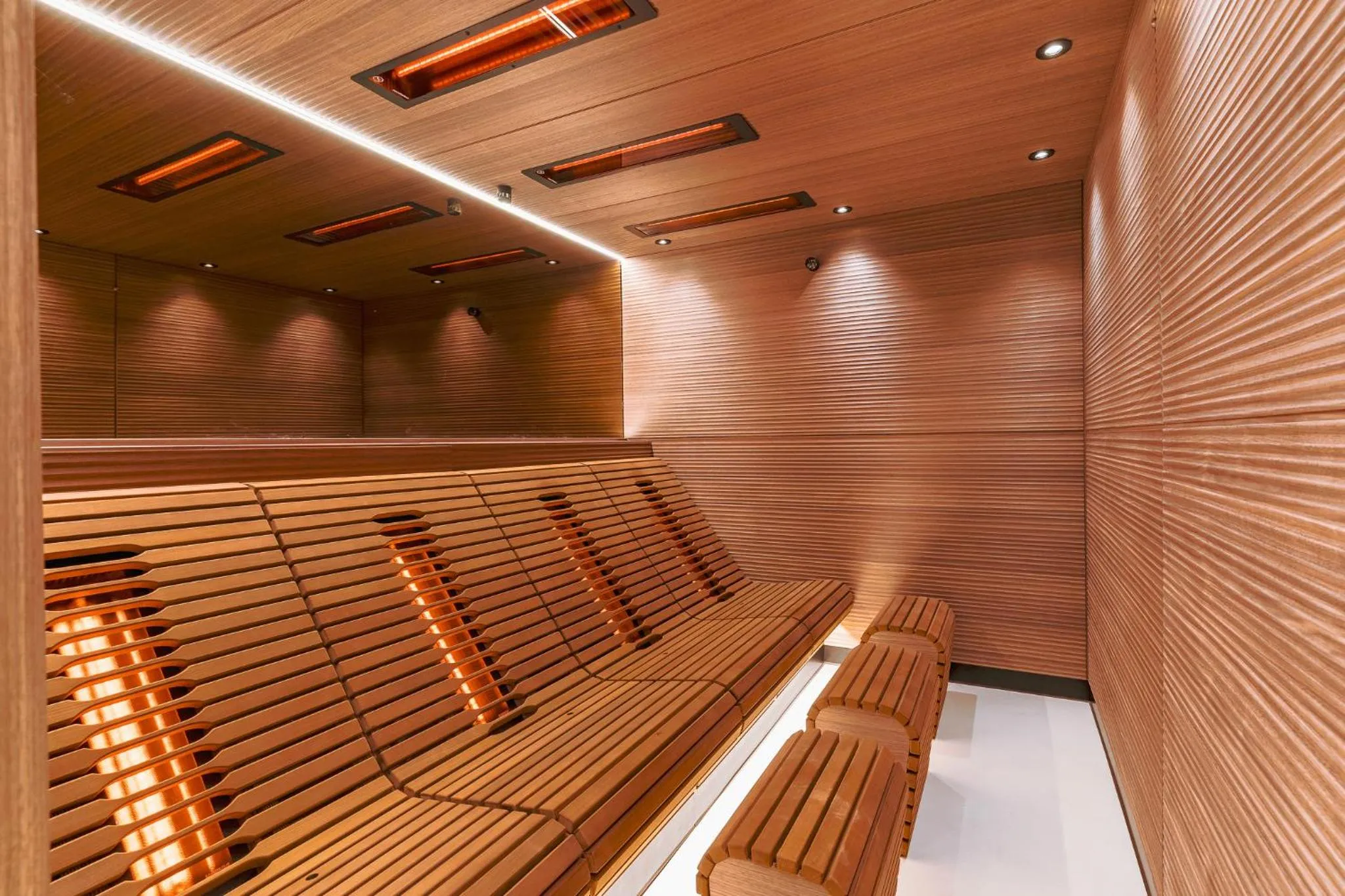 Sauna in YachtHotel Helvetia Spa- und Wellnessdomizil
