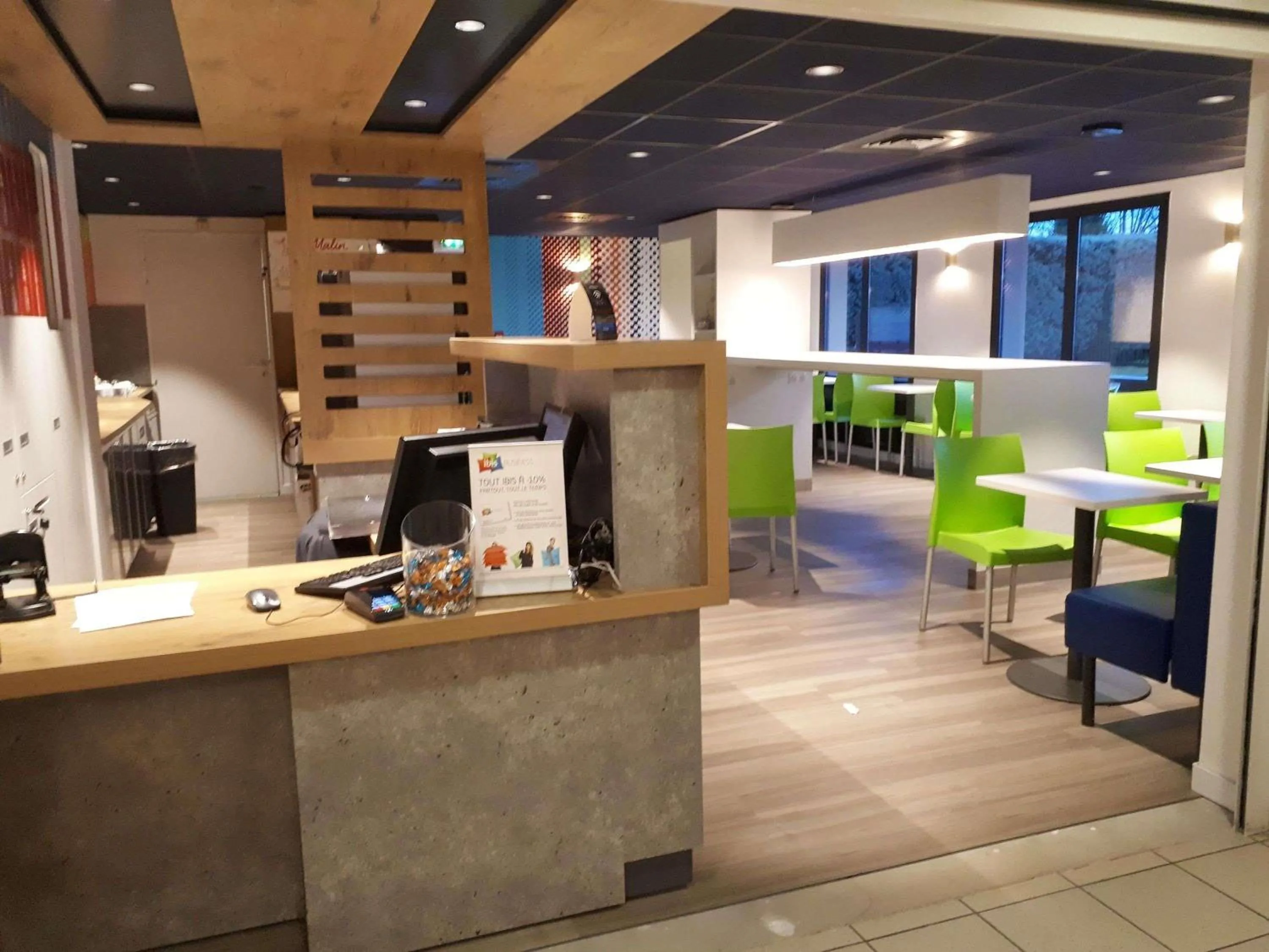 Property building in ibis budget Dijon Saint Apollinaire