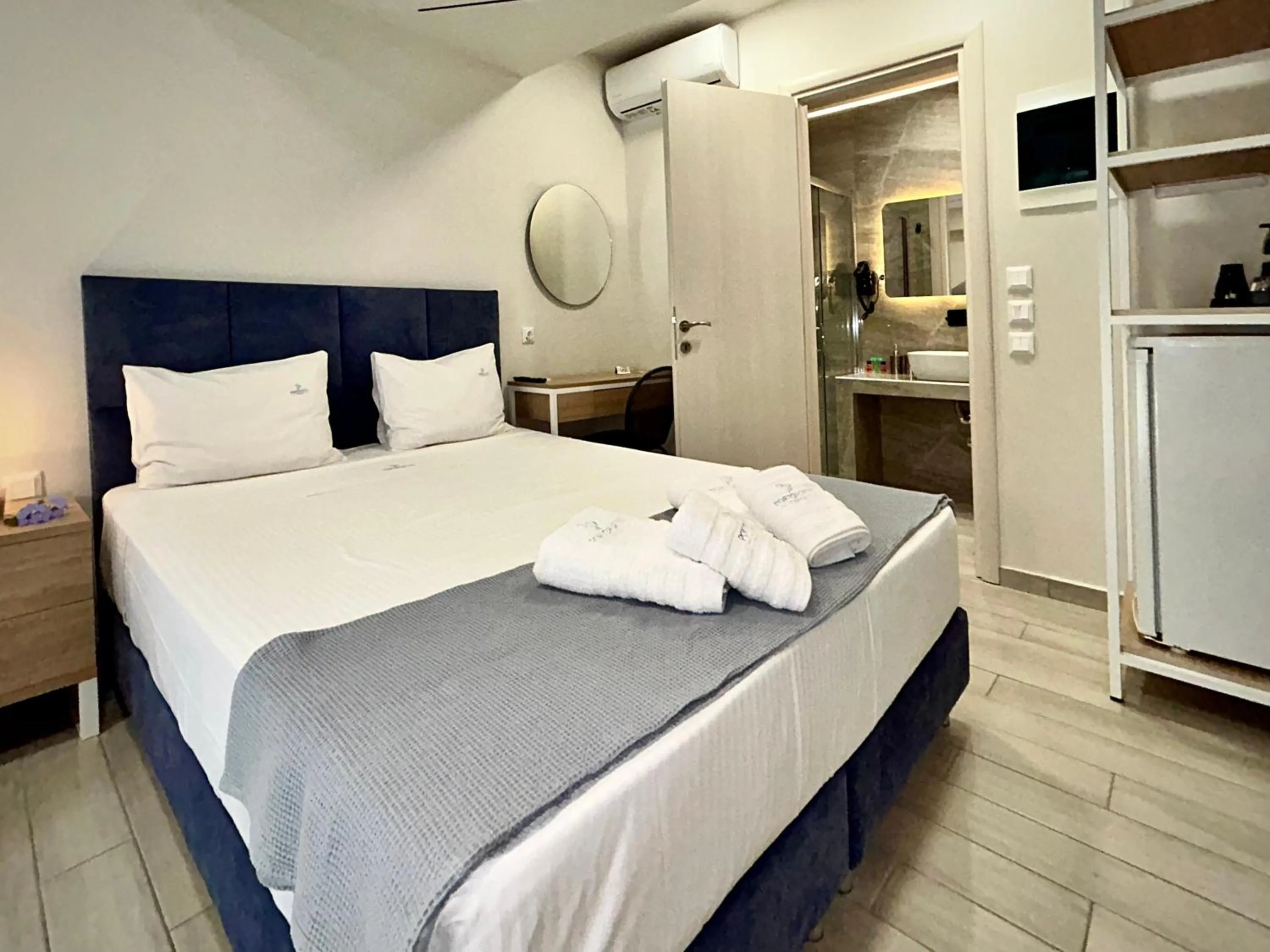 Bed in PORTO PORTES suites