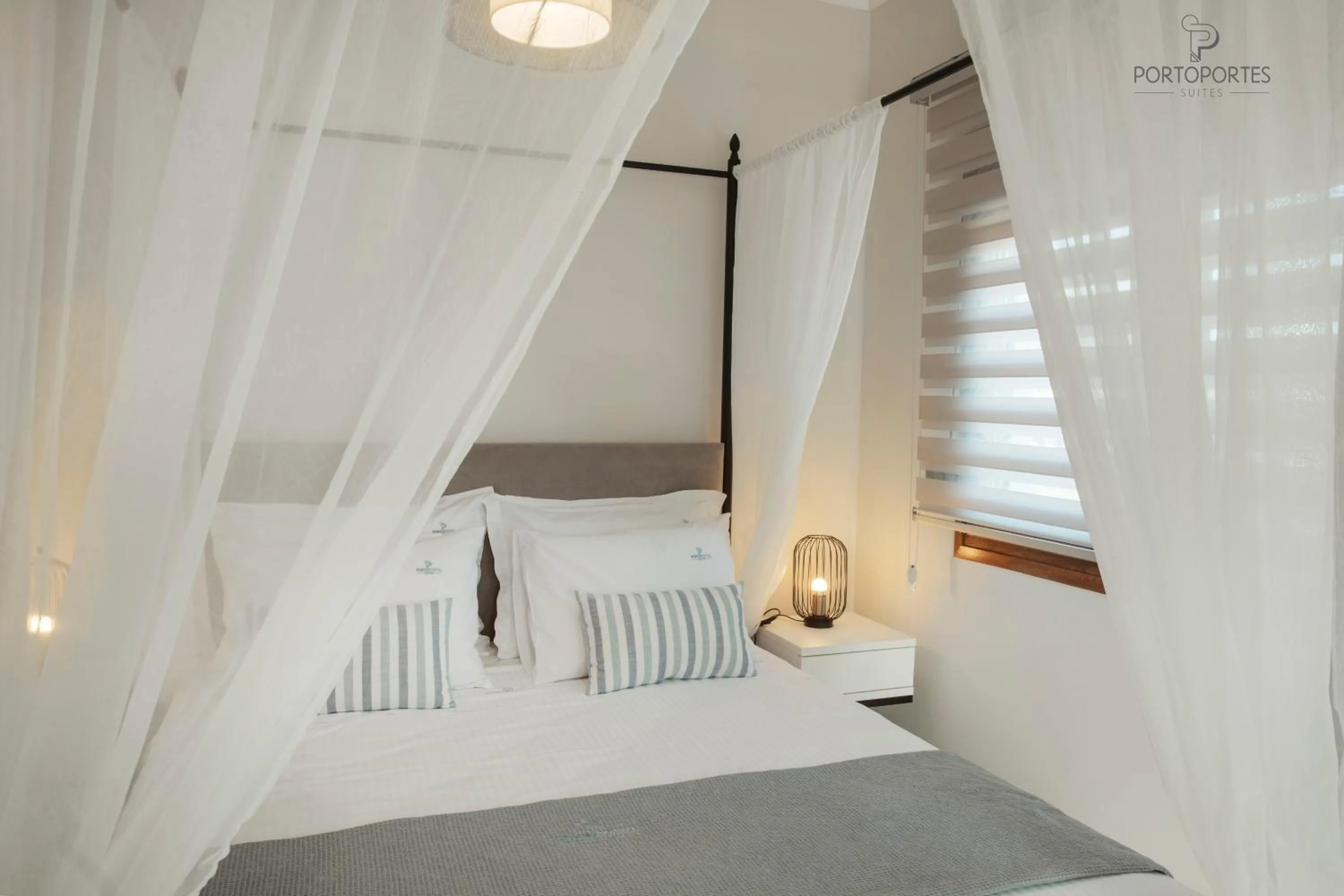 Bed in PORTO PORTES suites