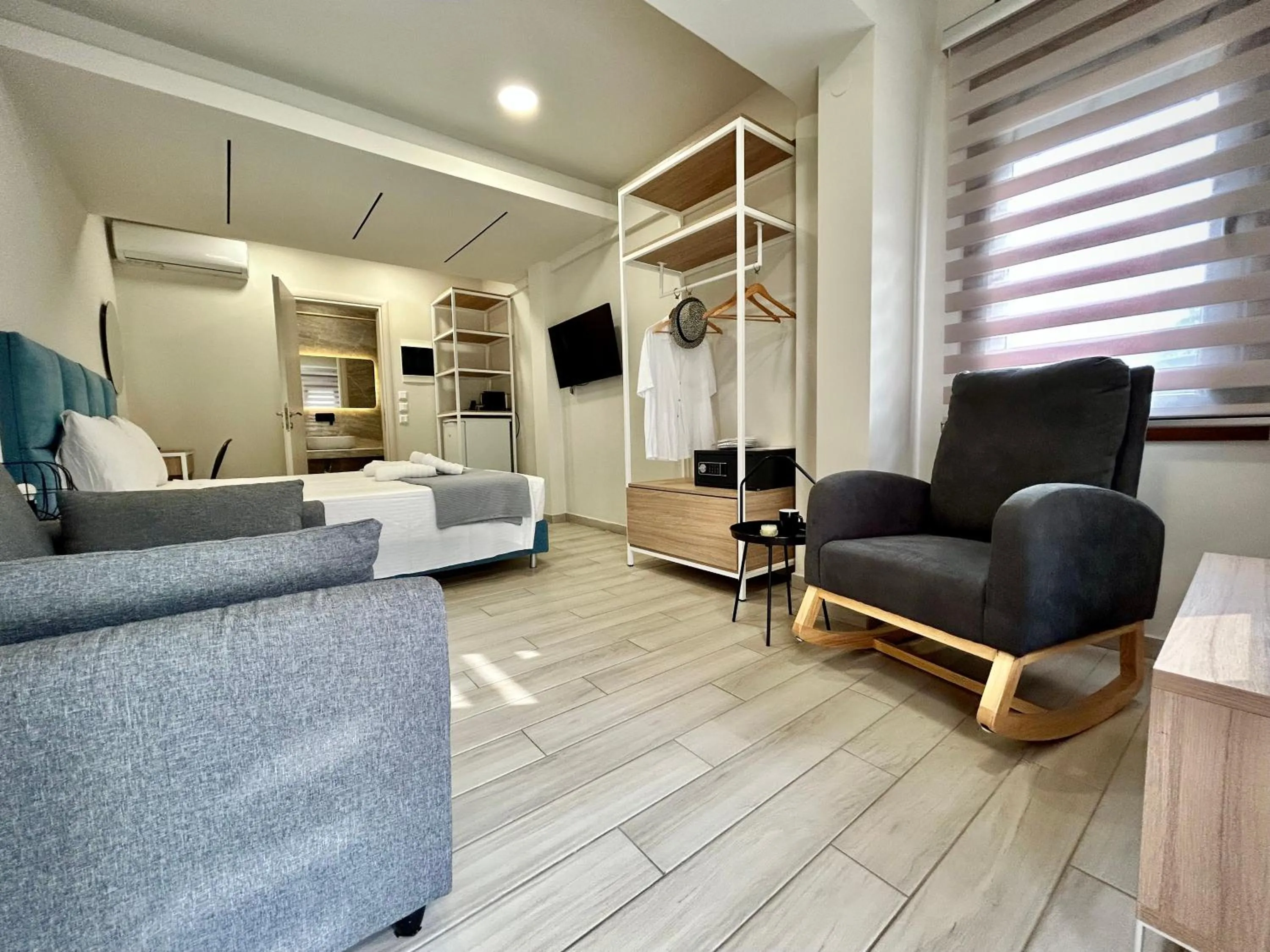 Living room in PORTO PORTES suites