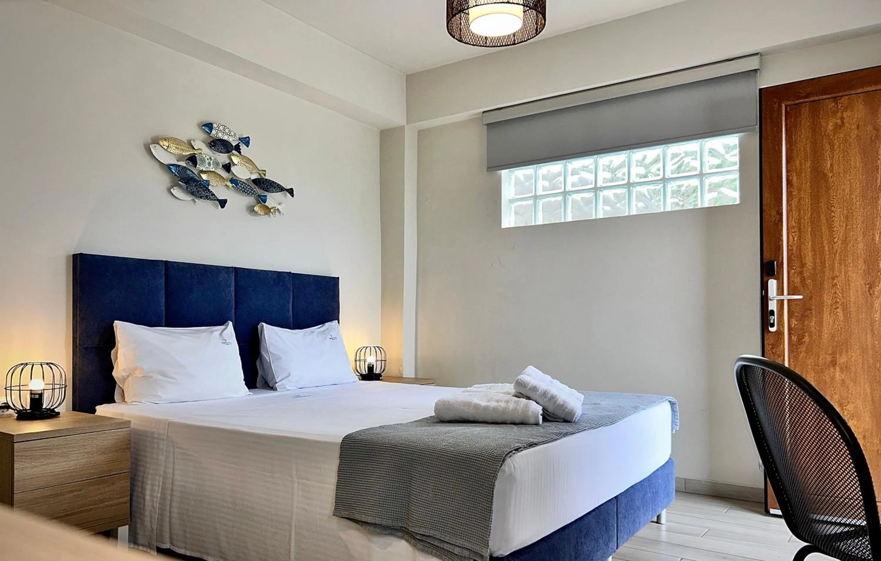 Photo of the whole room in PORTO PORTES suites