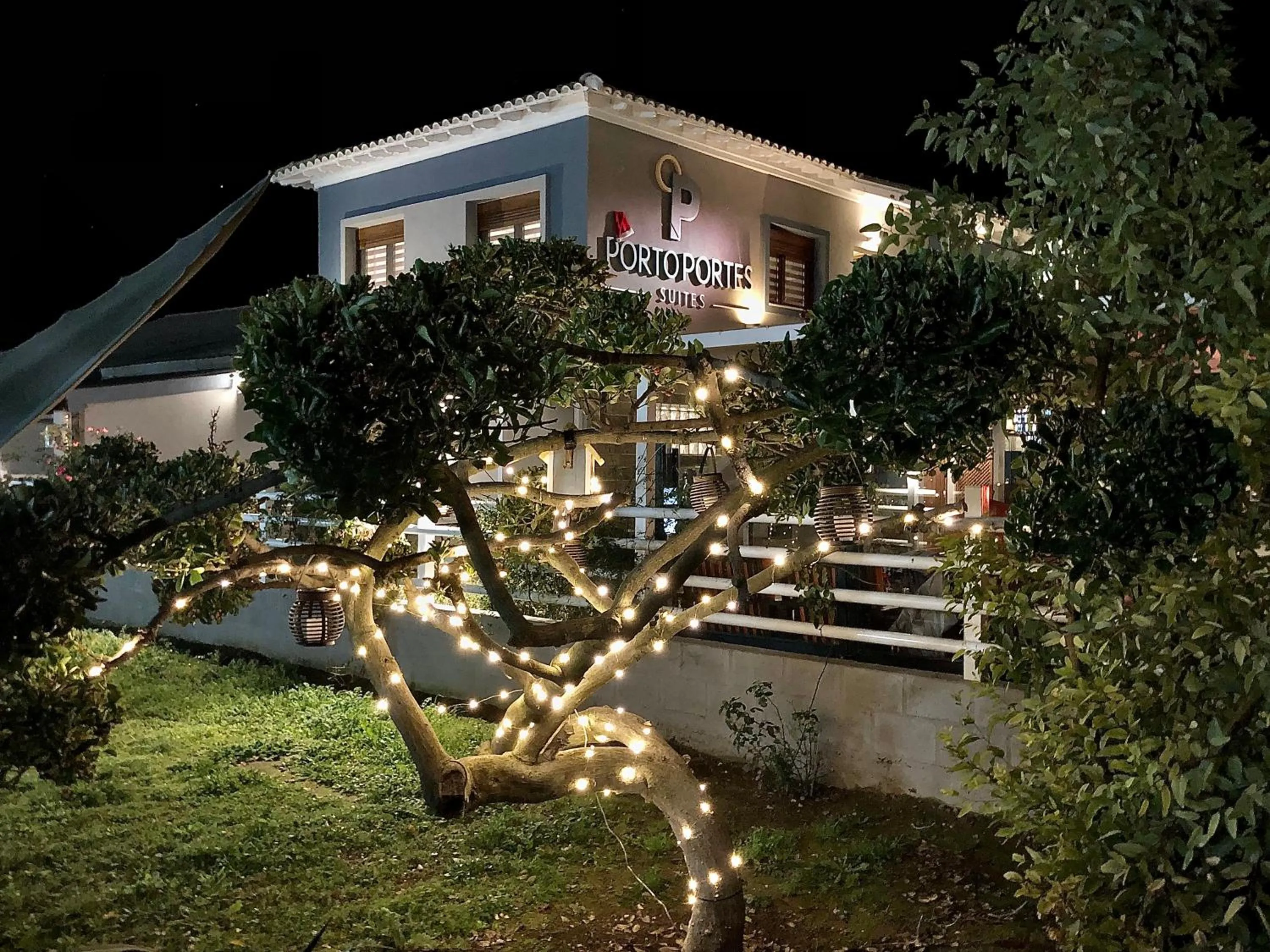 Property building in PORTO PORTES suites