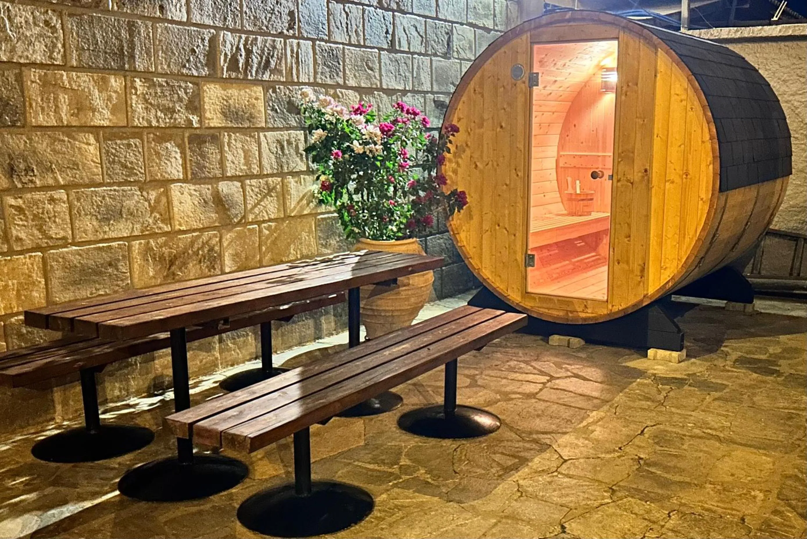 Property building in PORTO PORTES suites