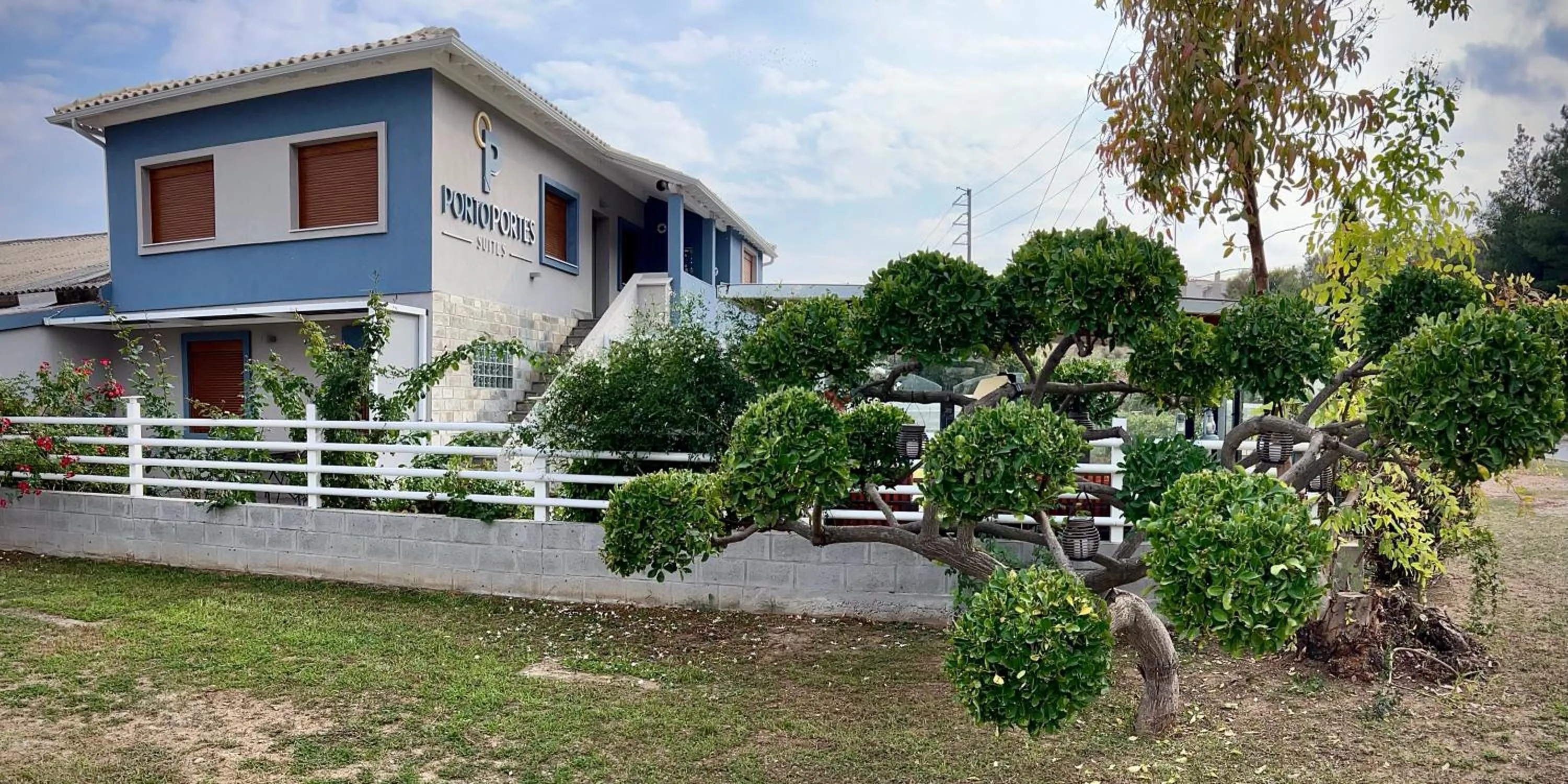 Property building in PORTO PORTES suites