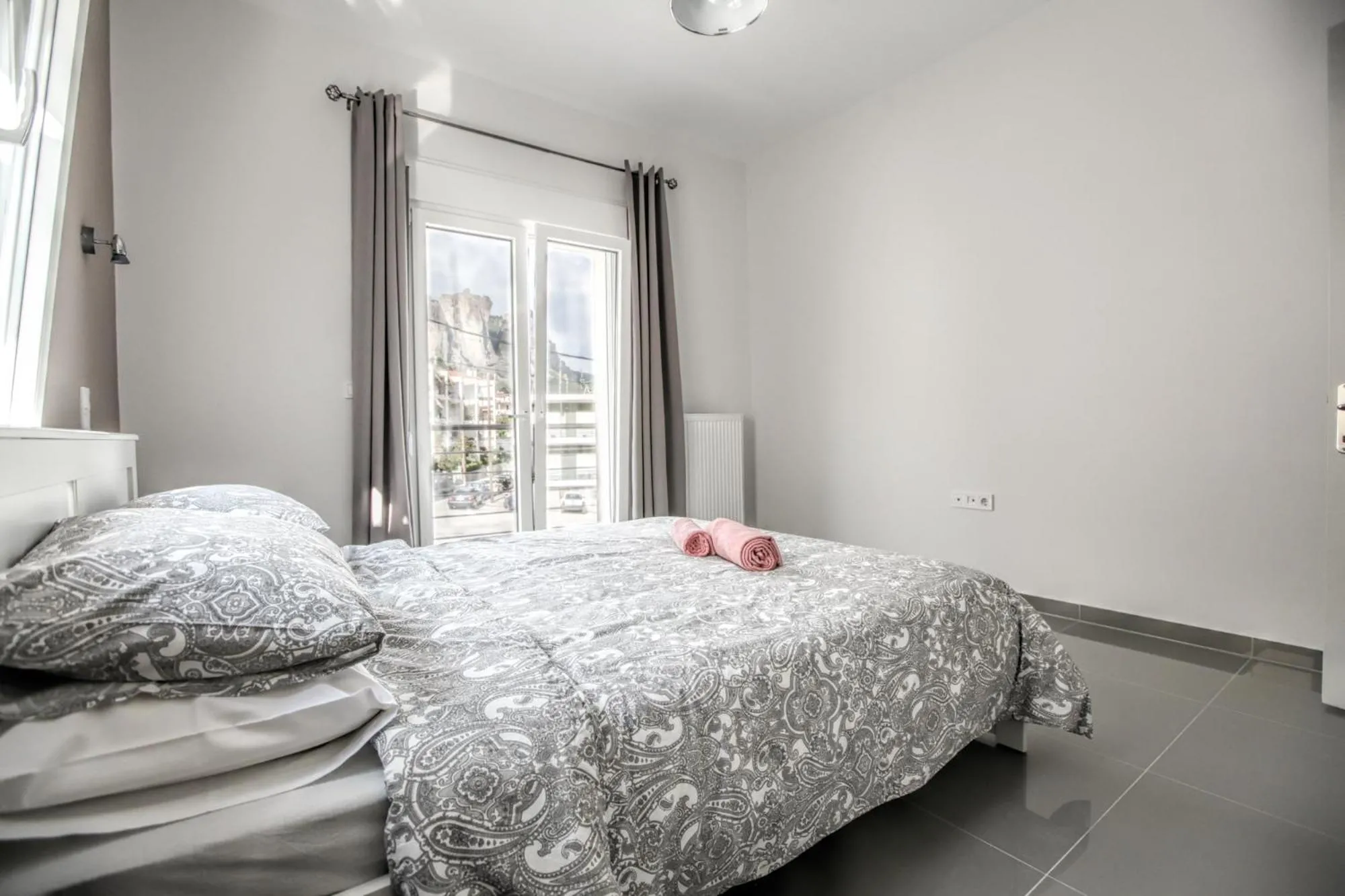 Two-Bedroom Apartment in Terra di Meteora Suites #1