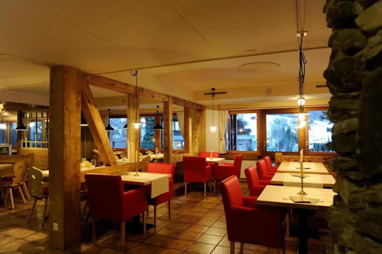 Restaurant/places to eat in Hotel Schützen Lauterbrunnen