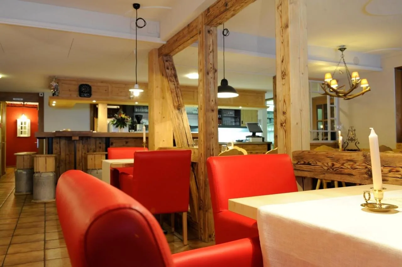 Restaurant/places to eat in Hotel Schützen Lauterbrunnen