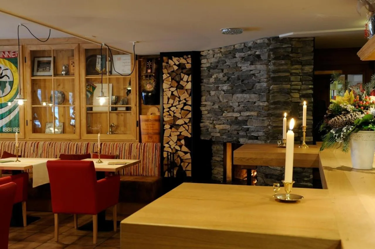 Restaurant/places to eat in Hotel Schützen Lauterbrunnen