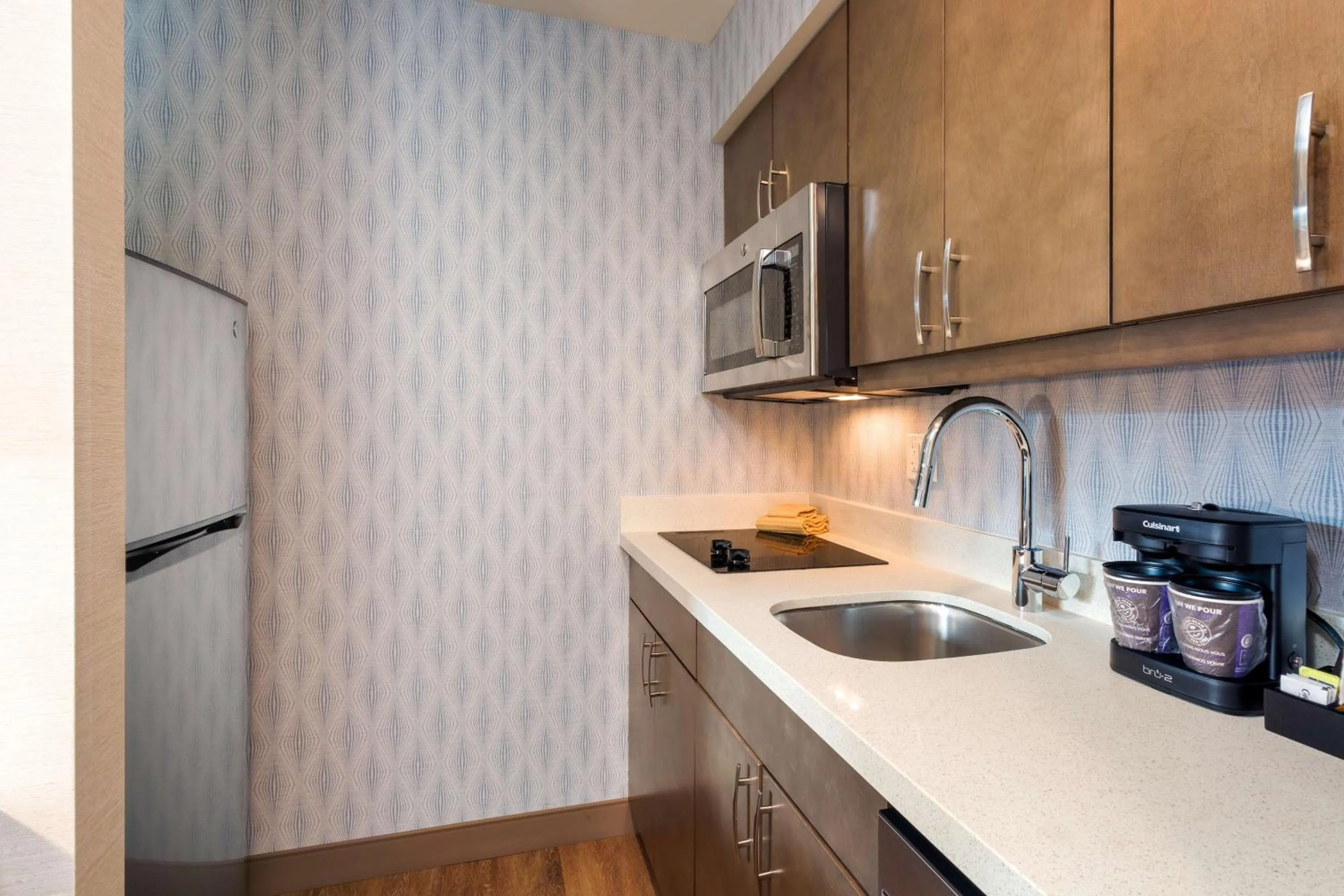 Kitchen or kitchenette in Homewood Suites By Hilton Reston, VA