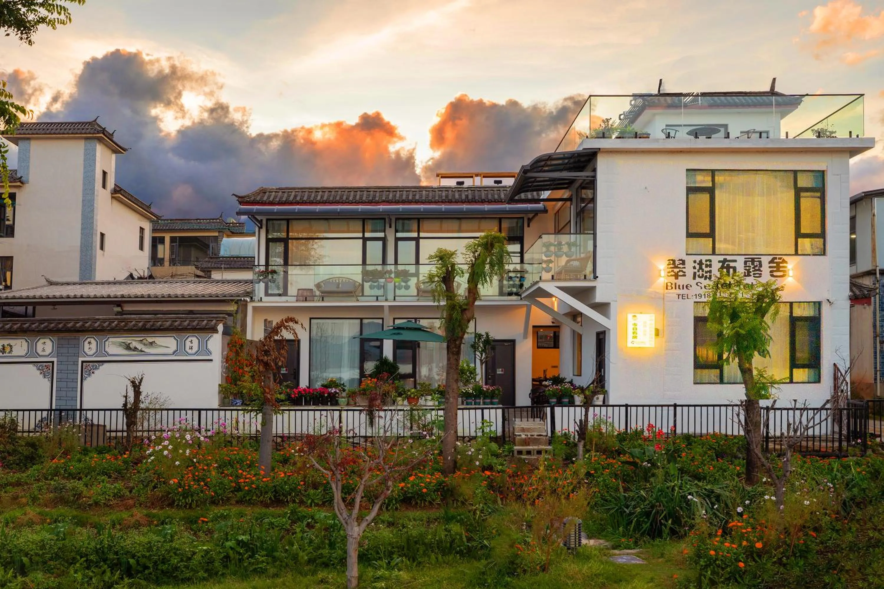 Property building in Blue Sea Hotel